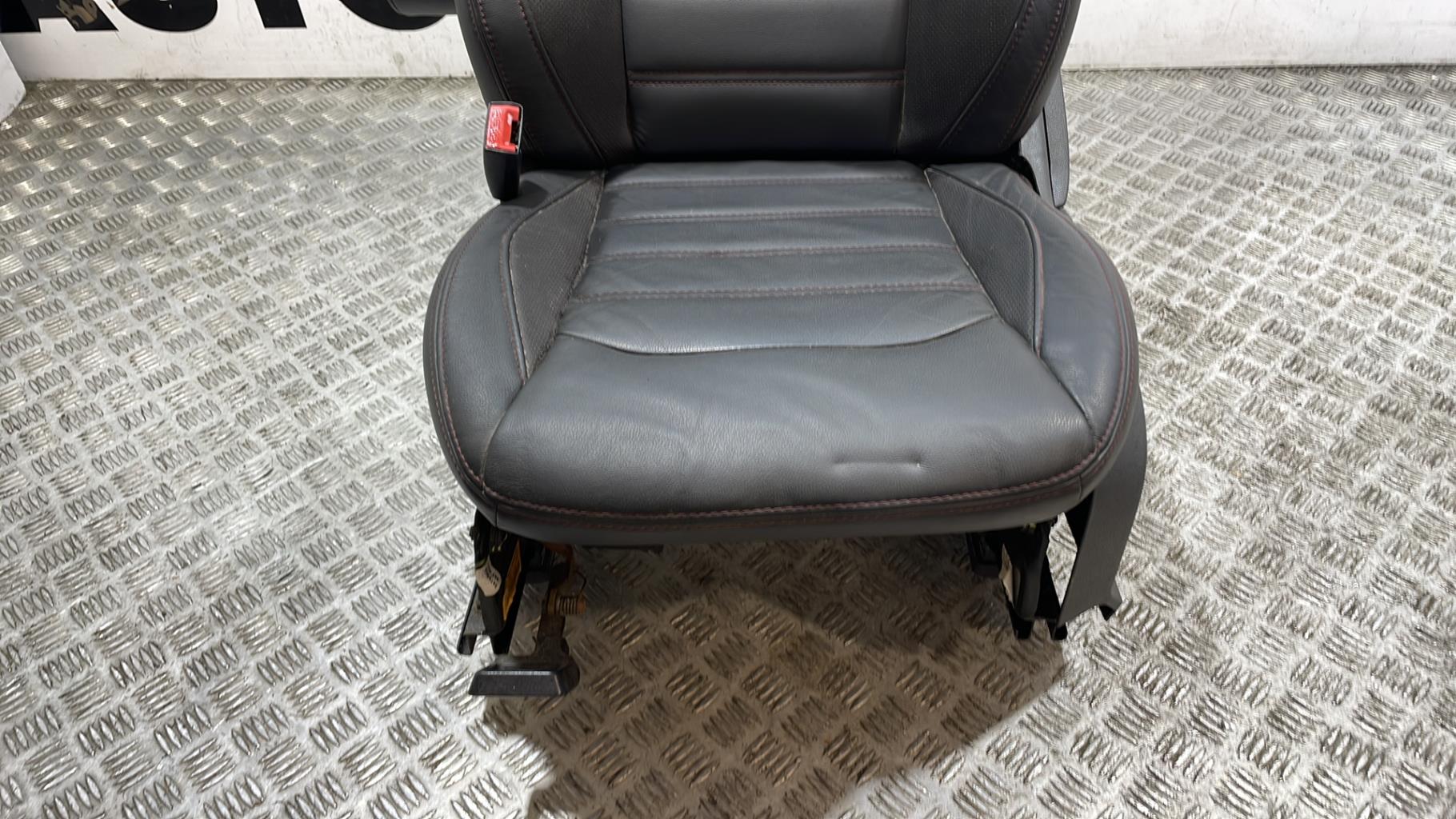 Siege avant gauche FORD ECOSPORT PHASE 2 Essence - 1