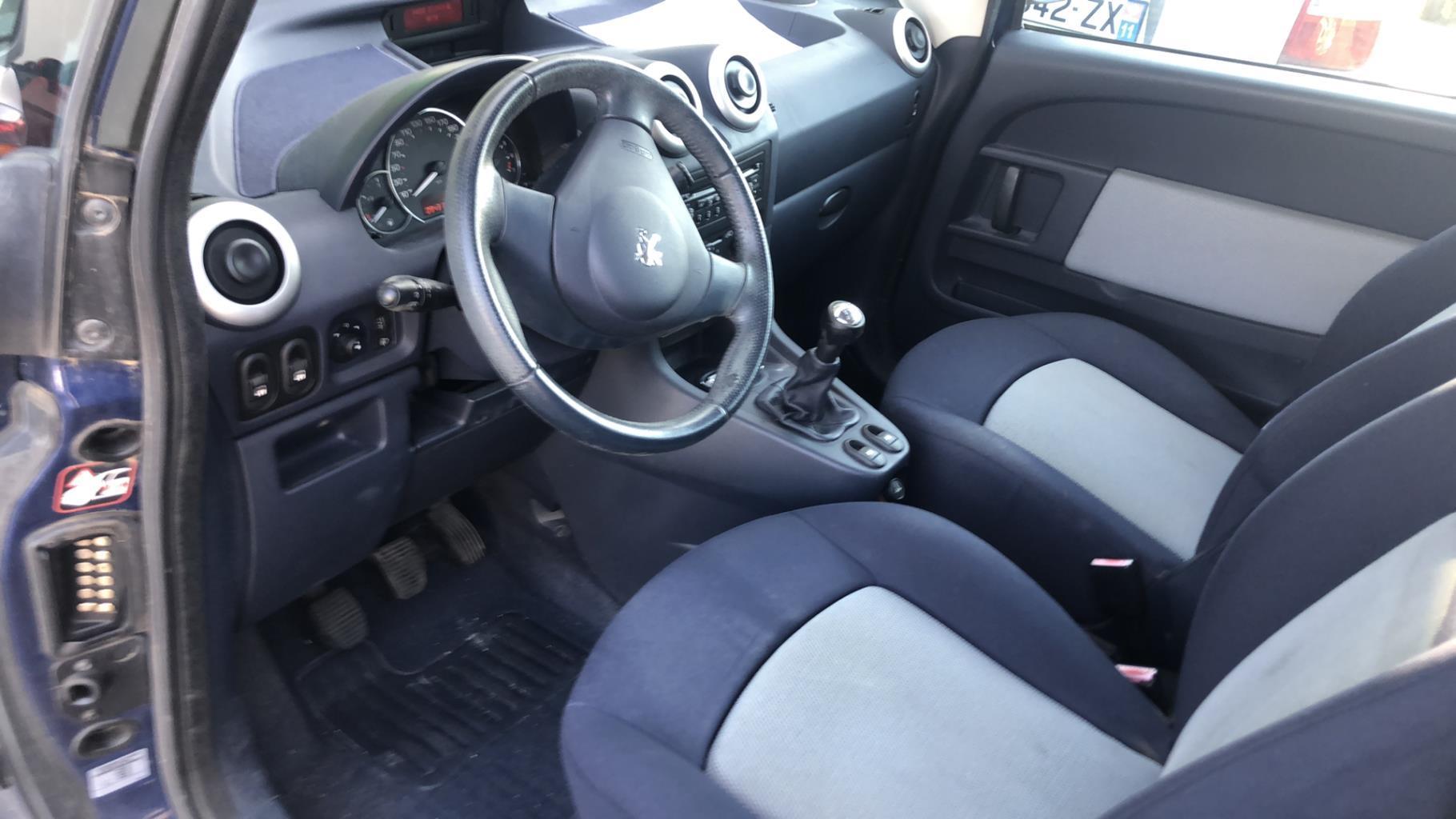 Capot PEUGEOT 1007 Essence - 1