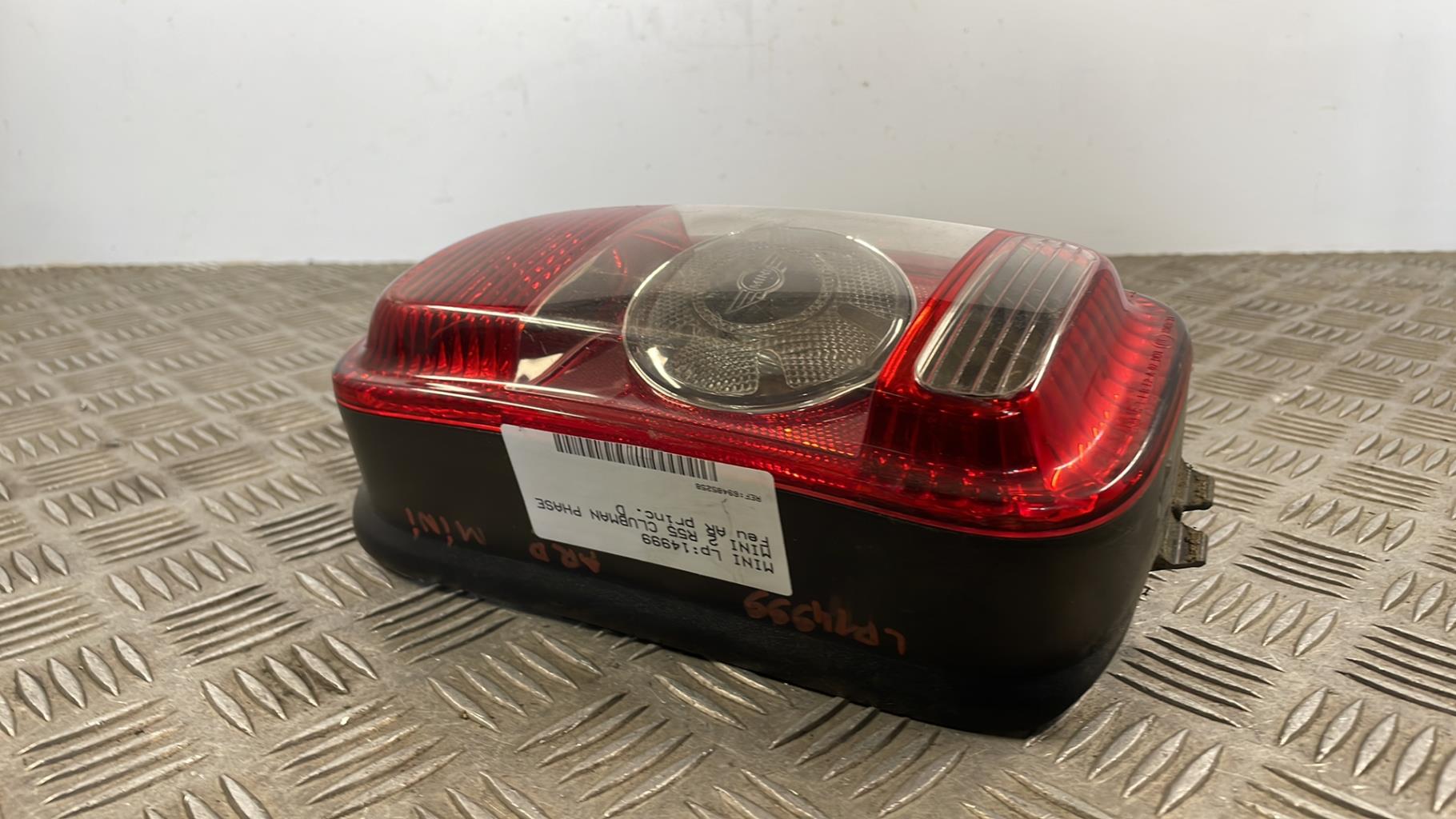 Fanale posteriore principale destro (luci) MINI MINI 2 R55 CLUBMAN PHASE 1 BREAK Diésel - 1