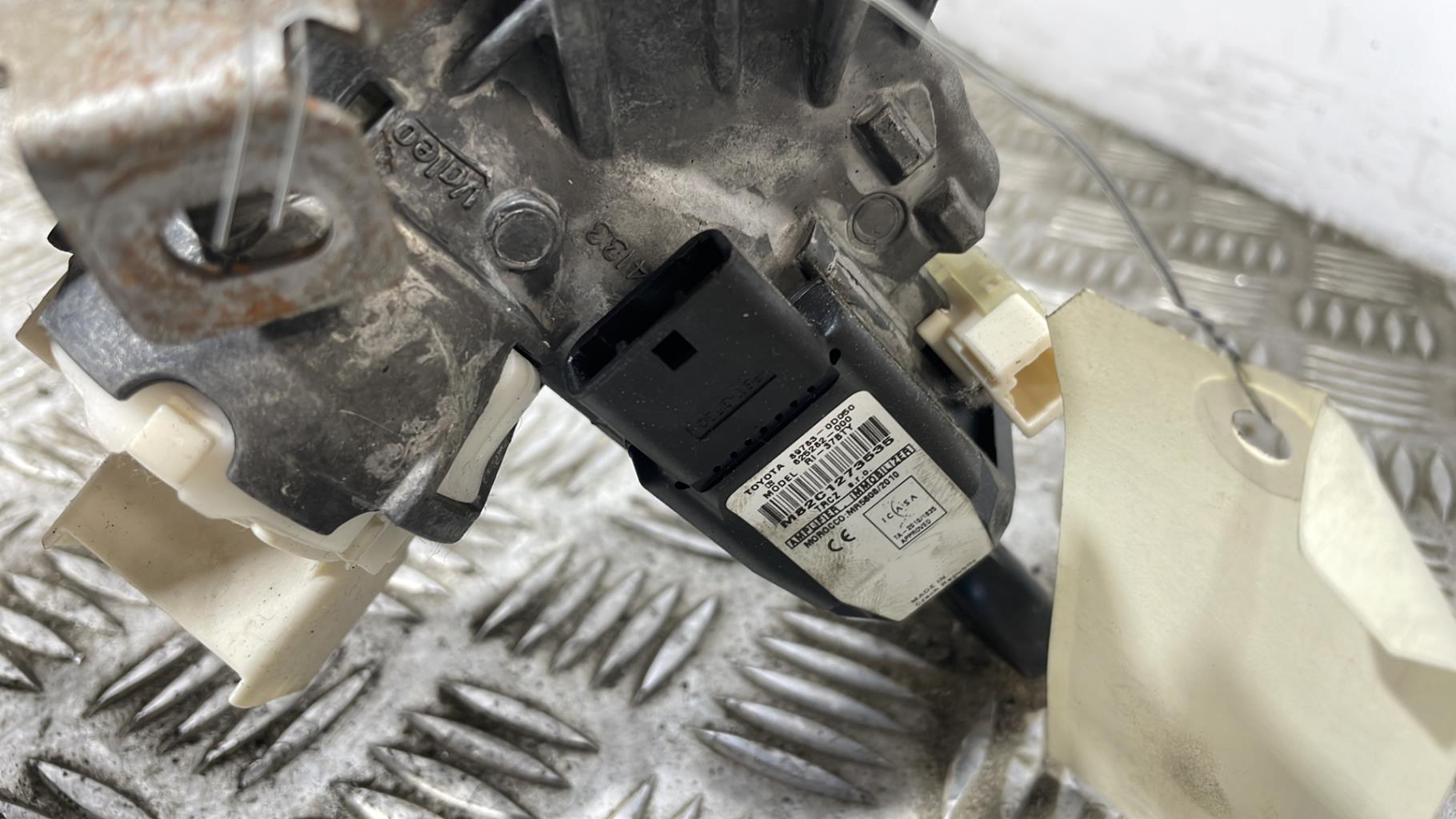 Colonne de direction TOYOTA YARIS 3 PHASE 1 Diesel - 1
