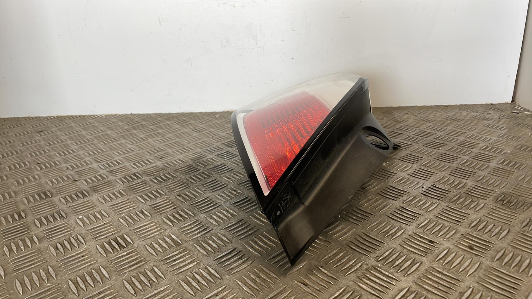 Fanale posteriore principale sinistro (luci) OPEL ASTRA H PHASE 1 Gasolina - 1