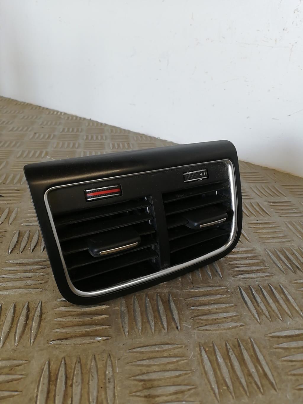 Aireador del salpicadero AUDI A4 3 AVANT PHASE 2 BREAK Diésel - 1