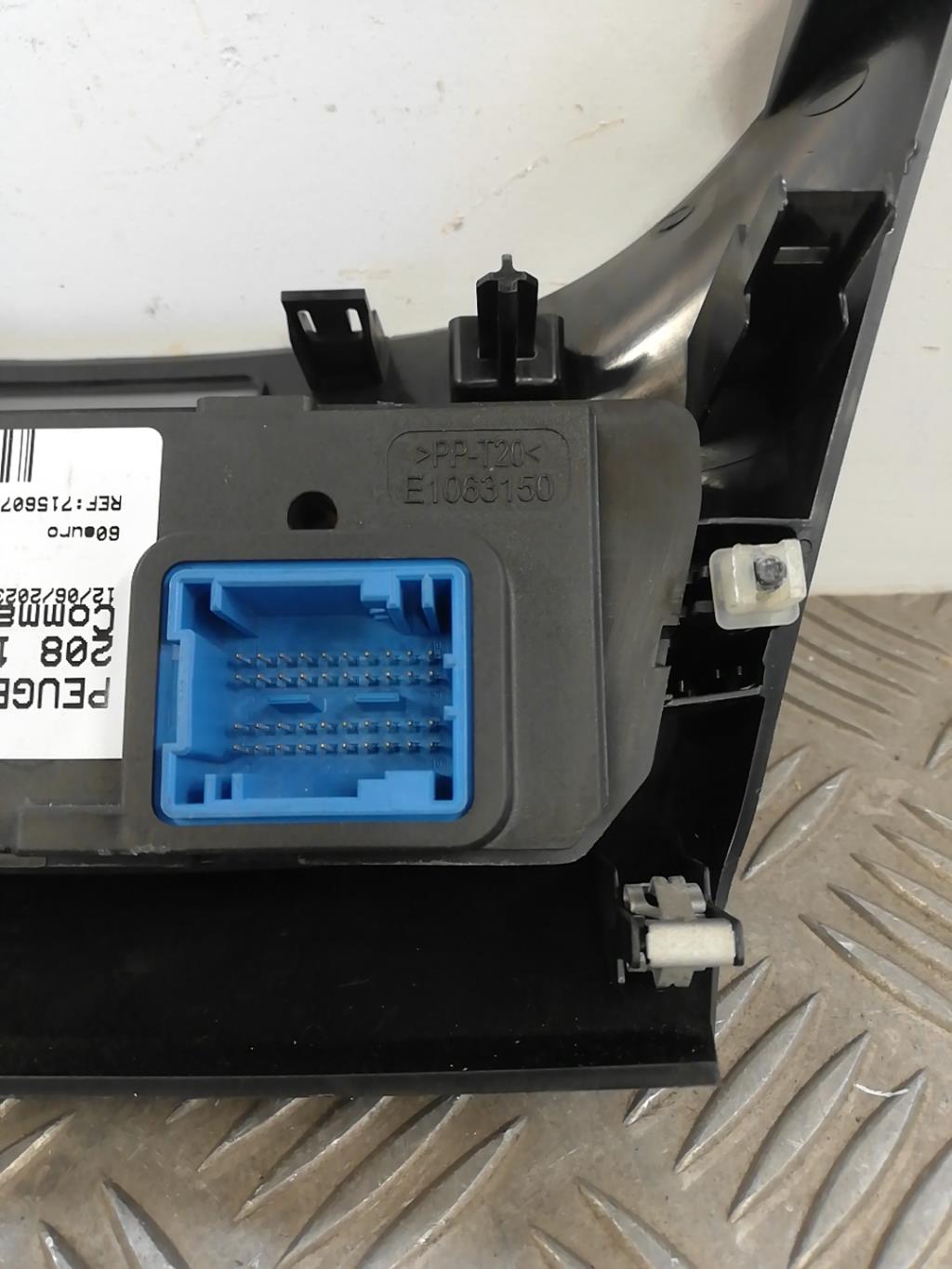 Commande chauffage PEUGEOT 208 1 PHASE 1 Essence - 1