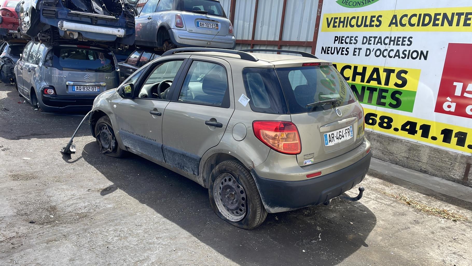 Fanale posteriore principale destro (luci) FIAT SEDICI PHASE 1 Diésel - 1