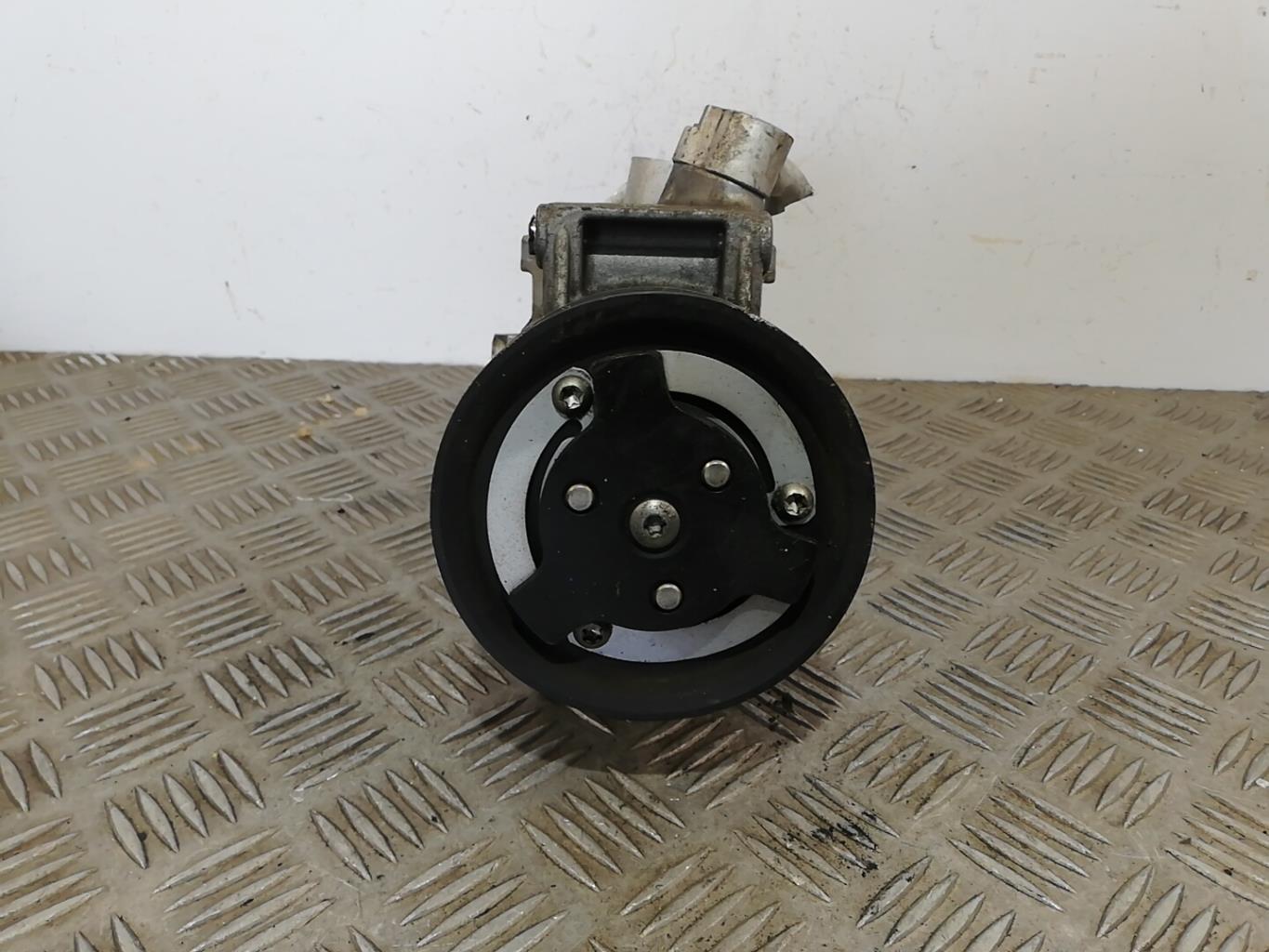 Compresseur clim VOLKSWAGEN POLO 5 PHASE 1 Diesel - 1
