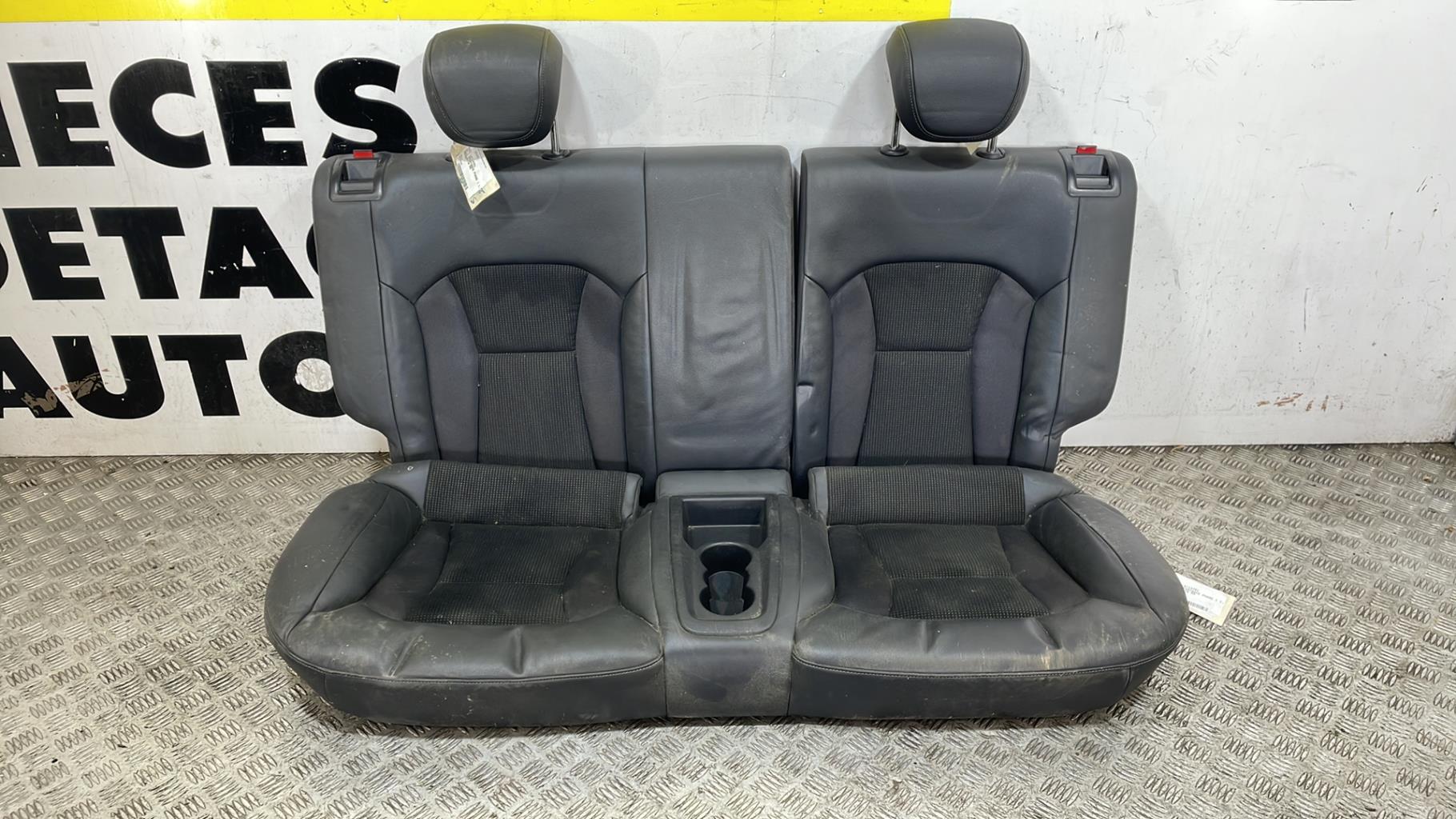 Banquette arriere AUDI A1 1 SPORTBACK PHASE 1 Diesel - 1