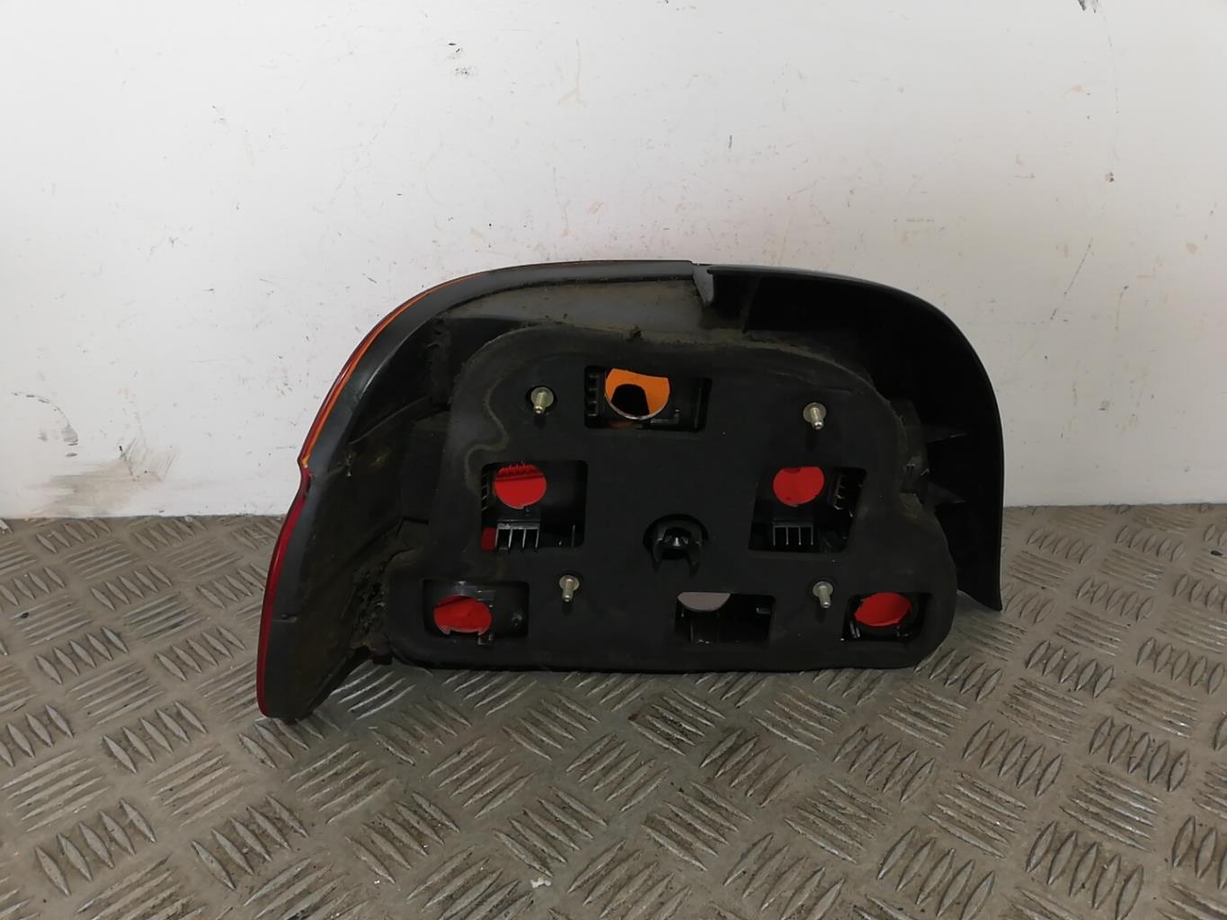 Fanale posteriore principale destro (luci) BMW SERIE 5 E39 PHASE 1 Gasolina - 1