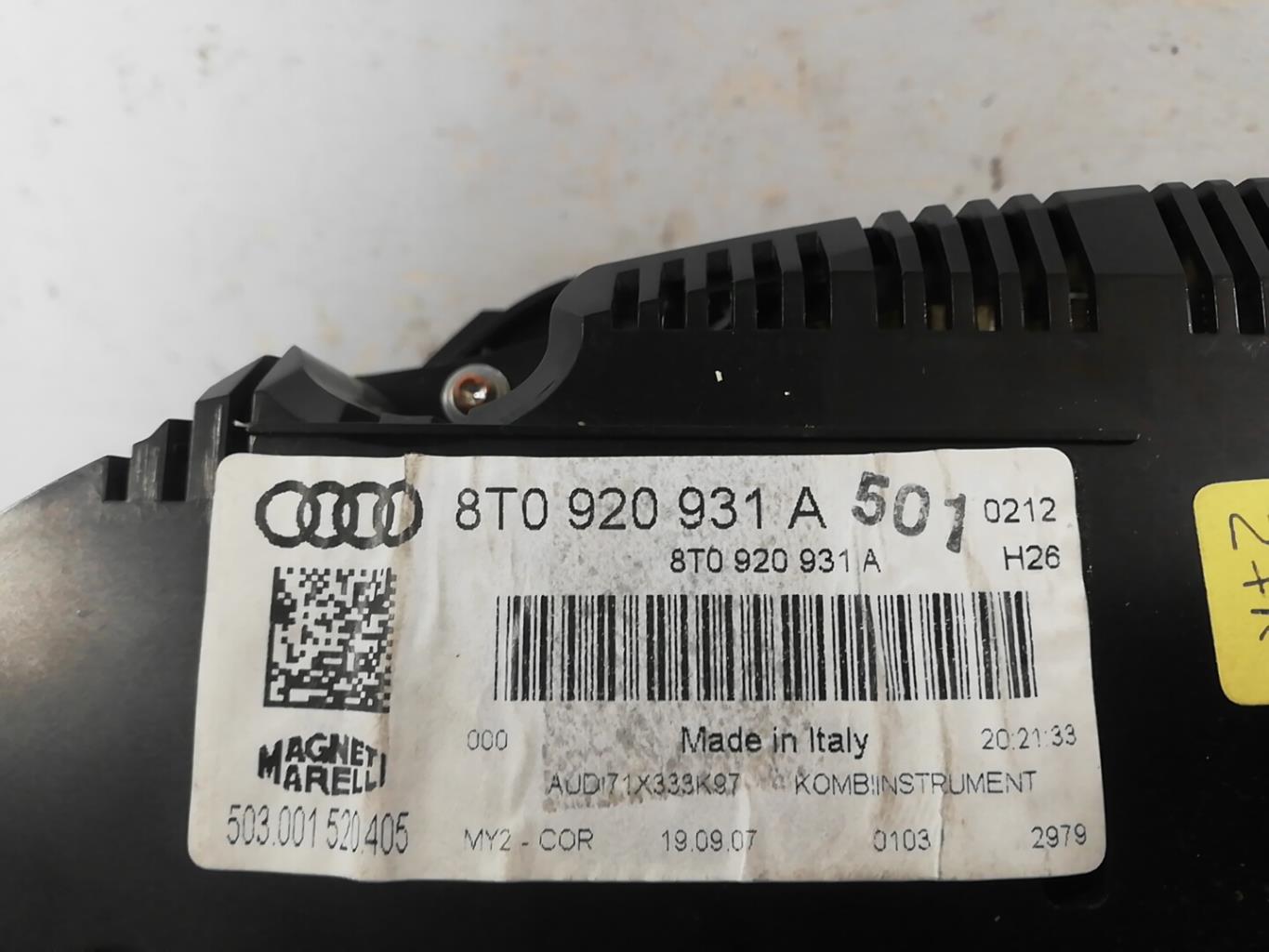 Compteur AUDI A5 1 COUPE PHASE 1 Essence - 1