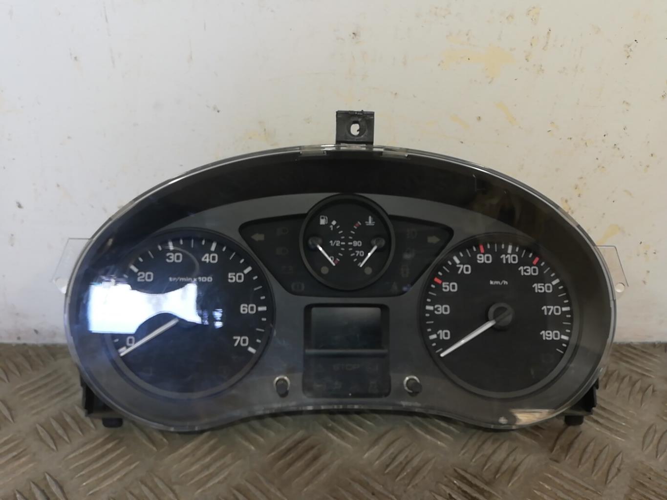 Compteur PEUGEOT PARTNER 2 PHASE 1 Diesel - 1