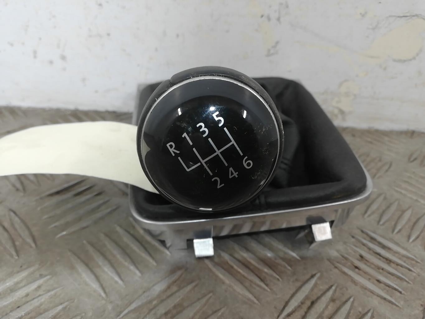 Pomello del cambio VOLKSWAGEN GOLF 7 PHASE 1 Diésel - 1