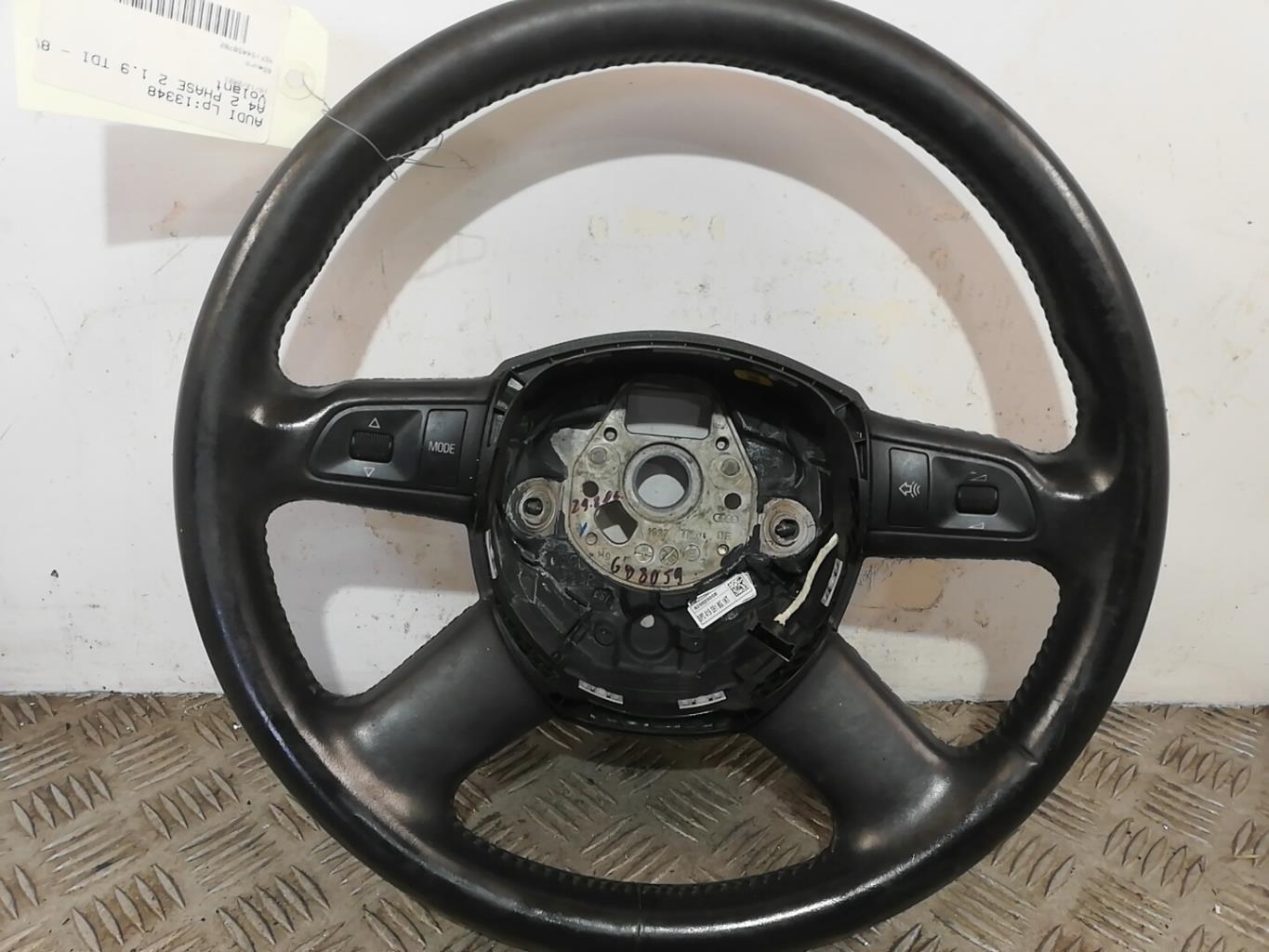 Volant AUDI A4 2 PHASE 2 Diesel - 1