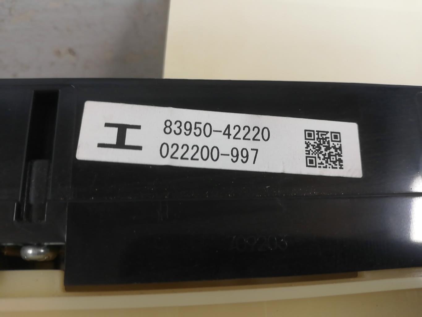 Bouton de warning TOYOTA RAV4 4 PHASE 2 Essence/Hybride - 1