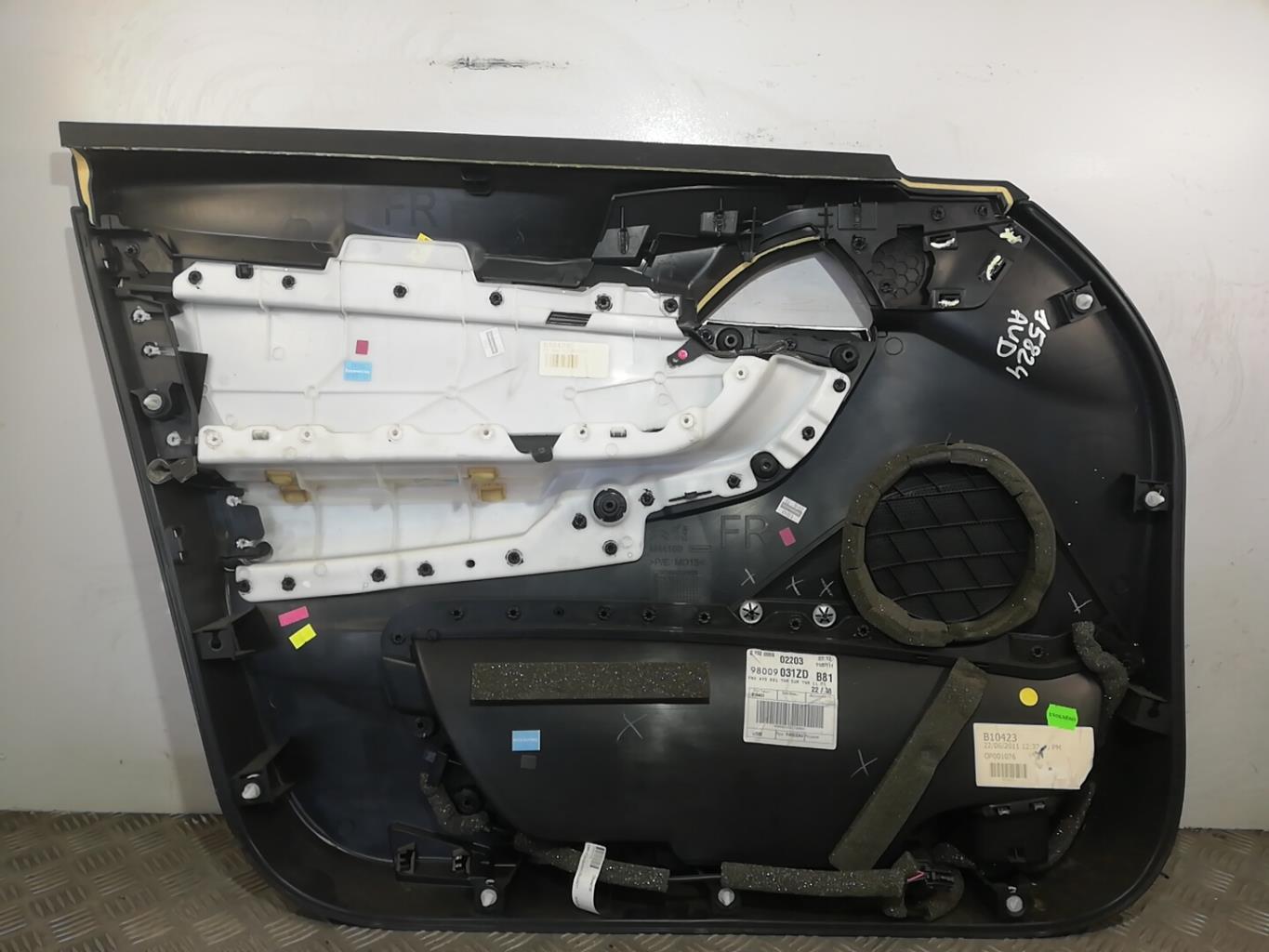 Guarnizione portiera anteriore destra CITROEN DS5 PHASE 1 Diésel - 1