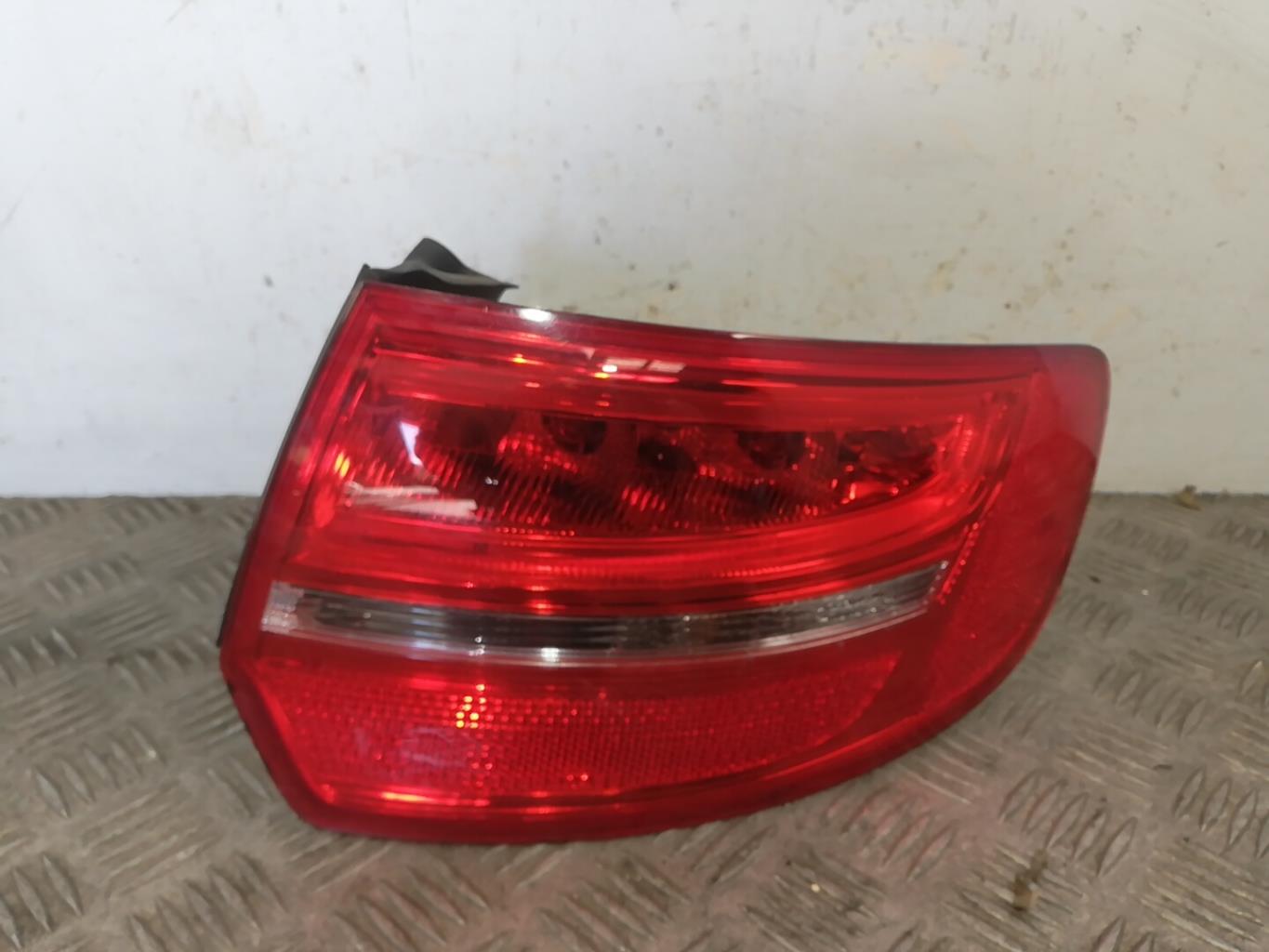 Fanale posteriore principale destro (luci) AUDI A3 2 SPORTBACK PHASE 2 Diésel - 1