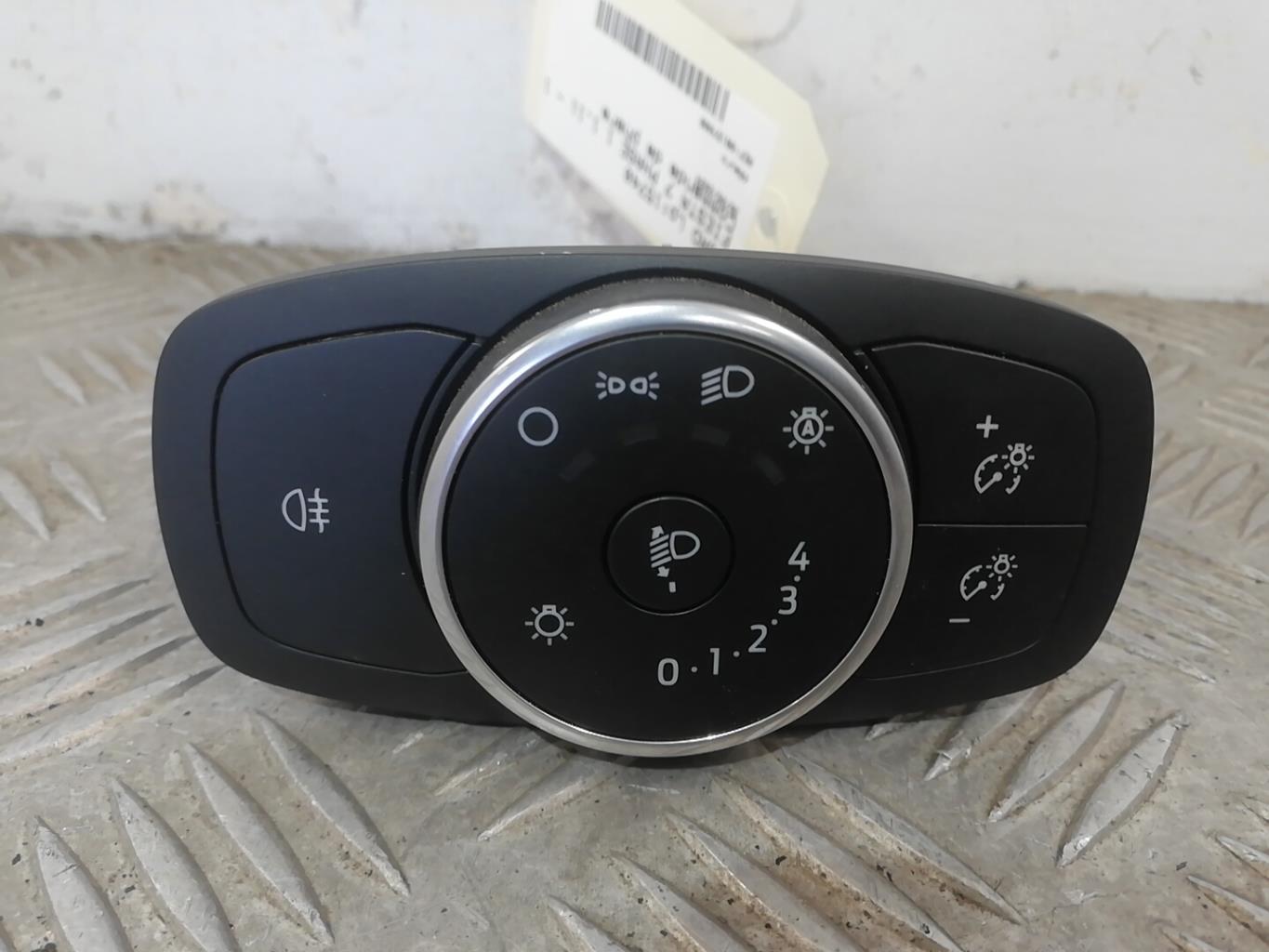 Commande de phare FORD FIESTA 7 PHASE 1 Essence - 1