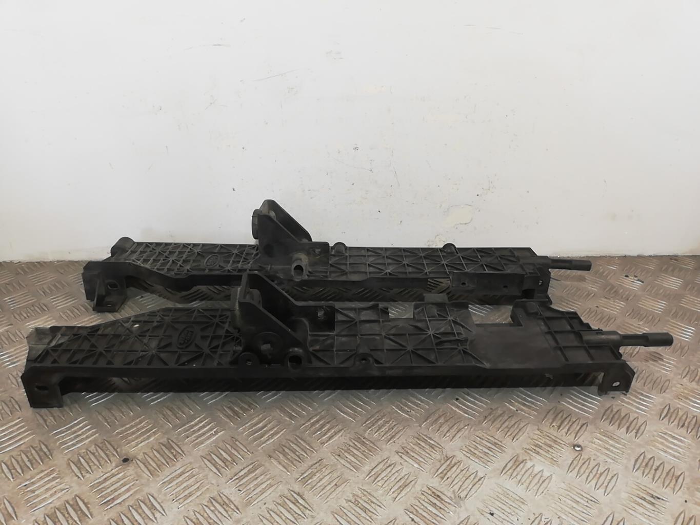 Support radiateur LAND ROVER RANGE ROVER 1 SPORT PHASE 2 Diesel - 1
