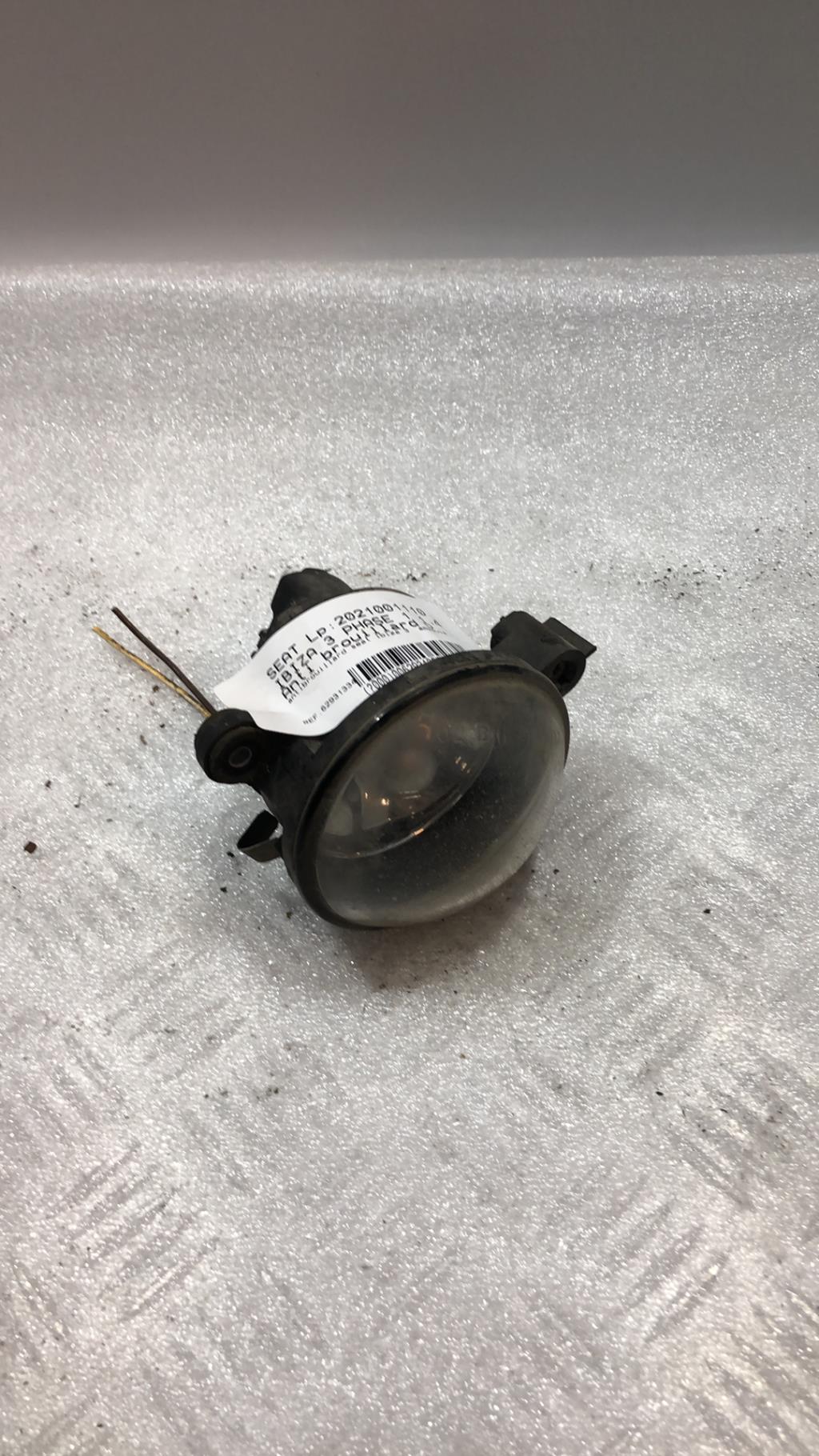 Fendinebbia destro (luci) SEAT IBIZA 3 PHASE 1  - 1