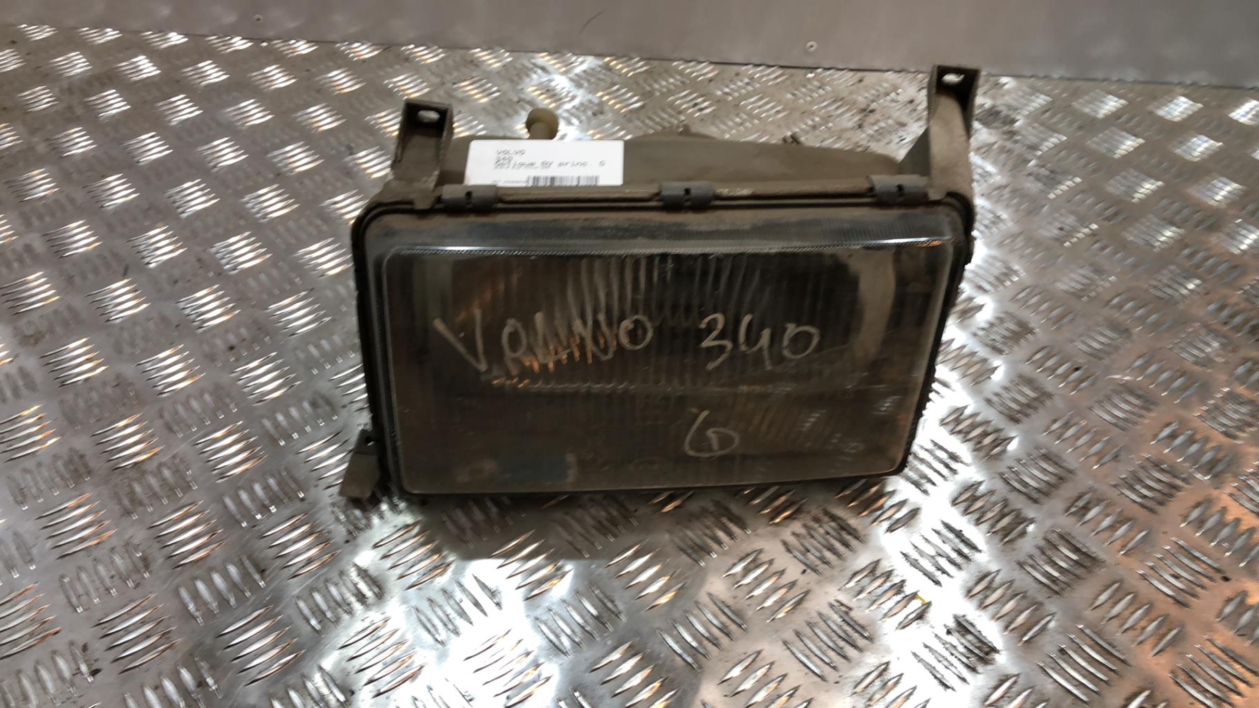 Gruppo ottico anteriore principale sinistro (luci)(faro) VOLVO 340  - 1