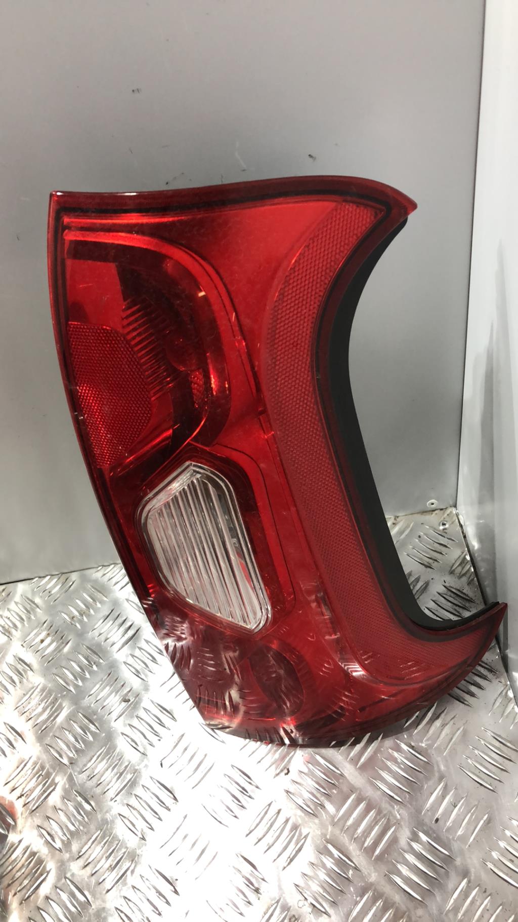 Fanale posteriore principale destro (luci) FIAT PANDA 3 PHASE 1 Diésel - 1