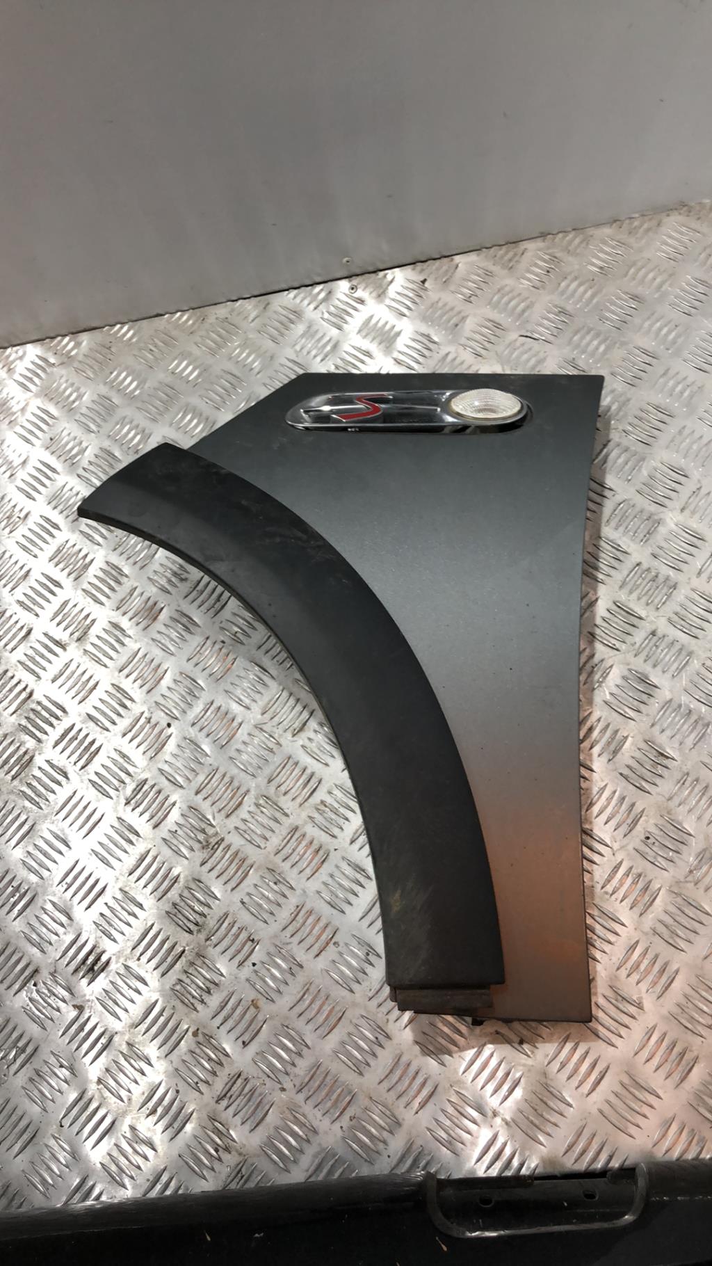 Parafango anteriore sinistro MINI MINI 1 R50/R53 PHASE 1 Gasolina - 1