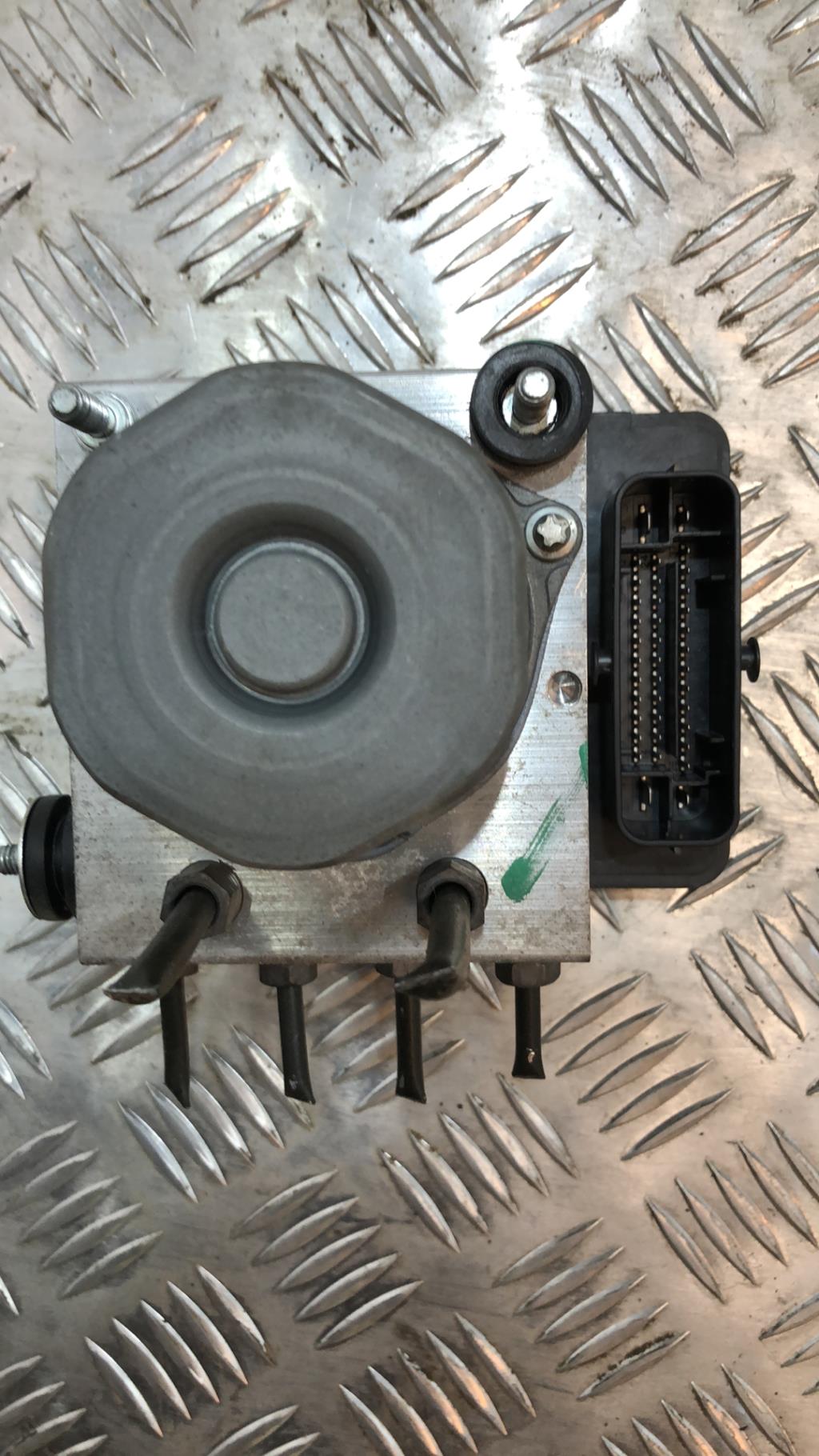 Blocco ABS (antibloccaggio freni) DACIA DUSTER 2 PHASE 1 Diésel - 1