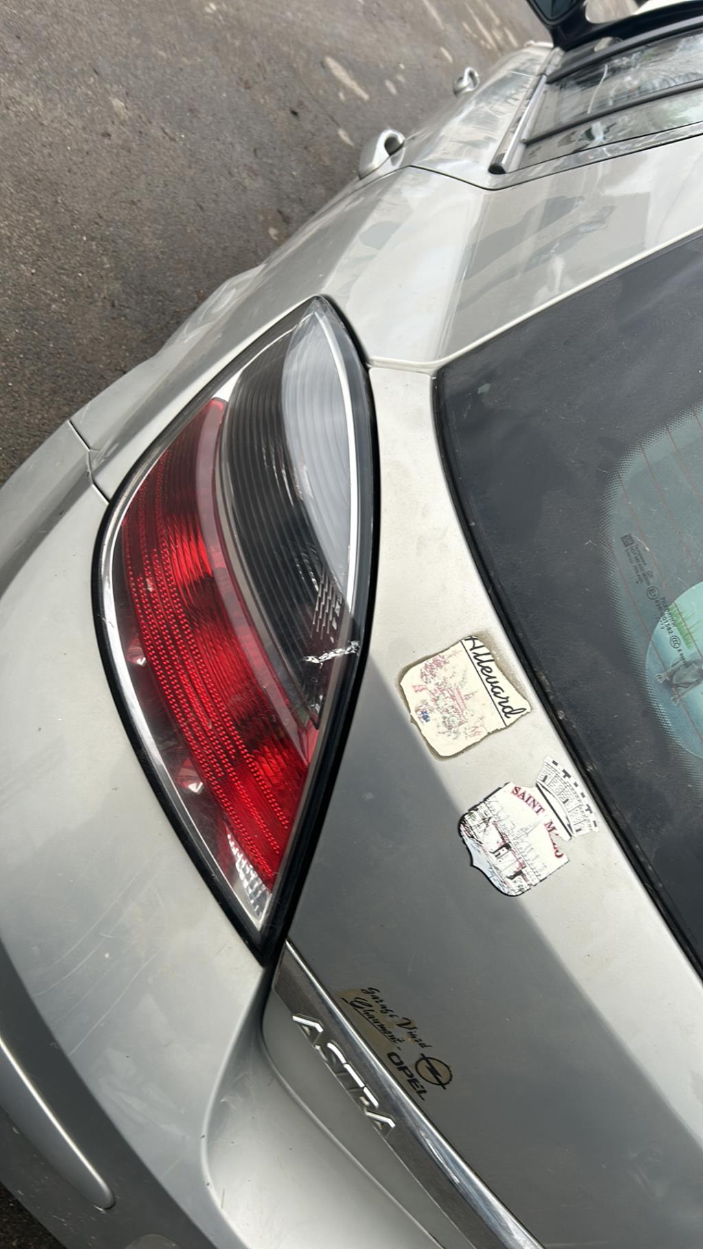 Fanale posteriore principale sinistro (luci) OPEL ASTRA H PHASE 2 Diésel - 1