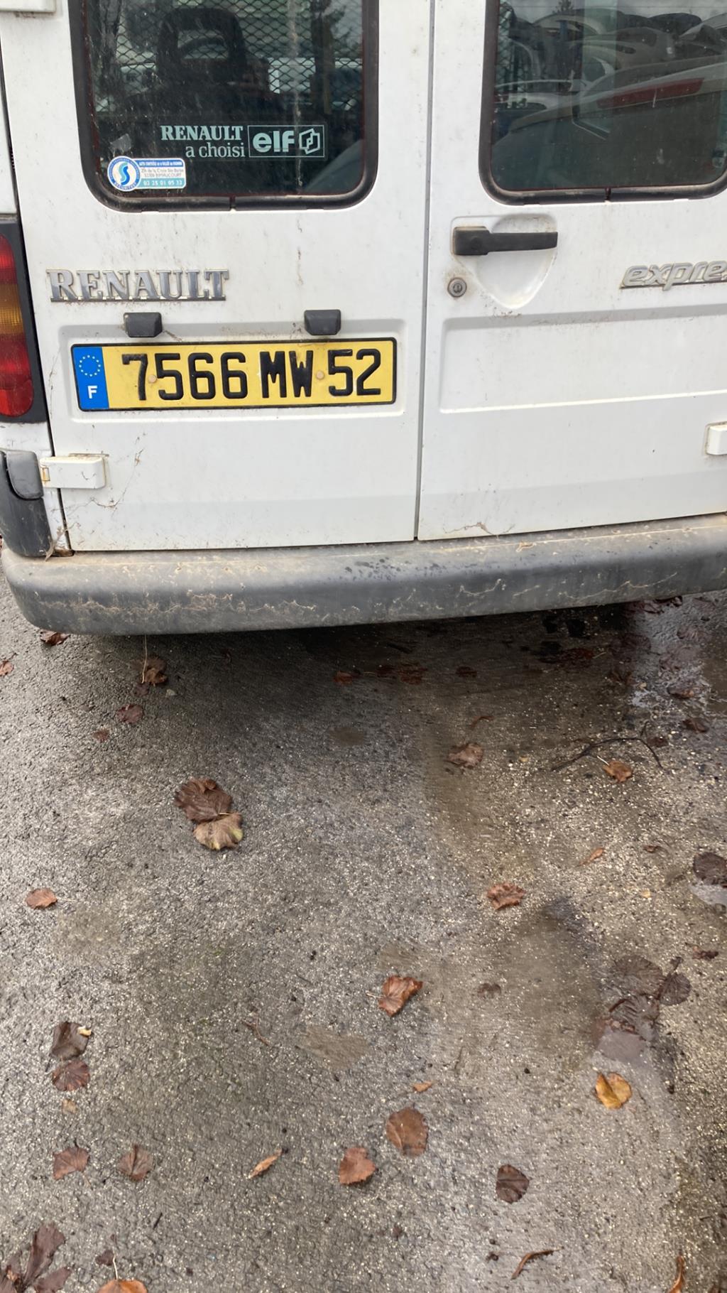 Pare choc arriere RENAULT EXPRESS PHASE 2  - 1