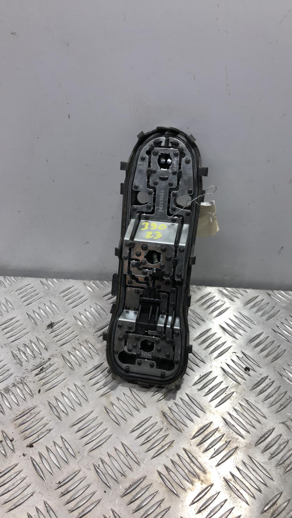 Base portalampade fanale posteriore destro DACIA DUSTER 1 PHASE 1 Diésel - 1