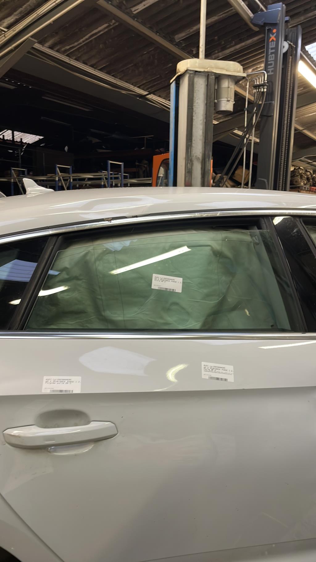 Vitre arriere droit AUDI A5 2 SPORTBACK PHASE 1 Diesel - 1