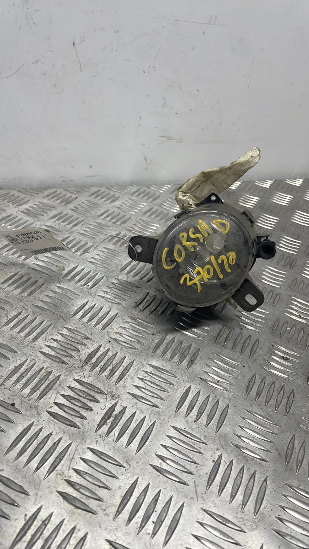 Fendinebbia destro (luci) OPEL CORSA D PHASE 2  - 1