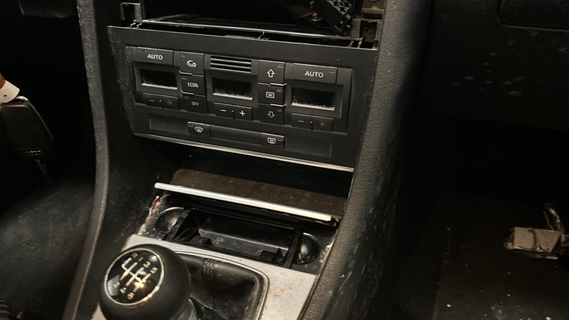 Commande chauffage AUDI A4 2 PHASE 2  - 1