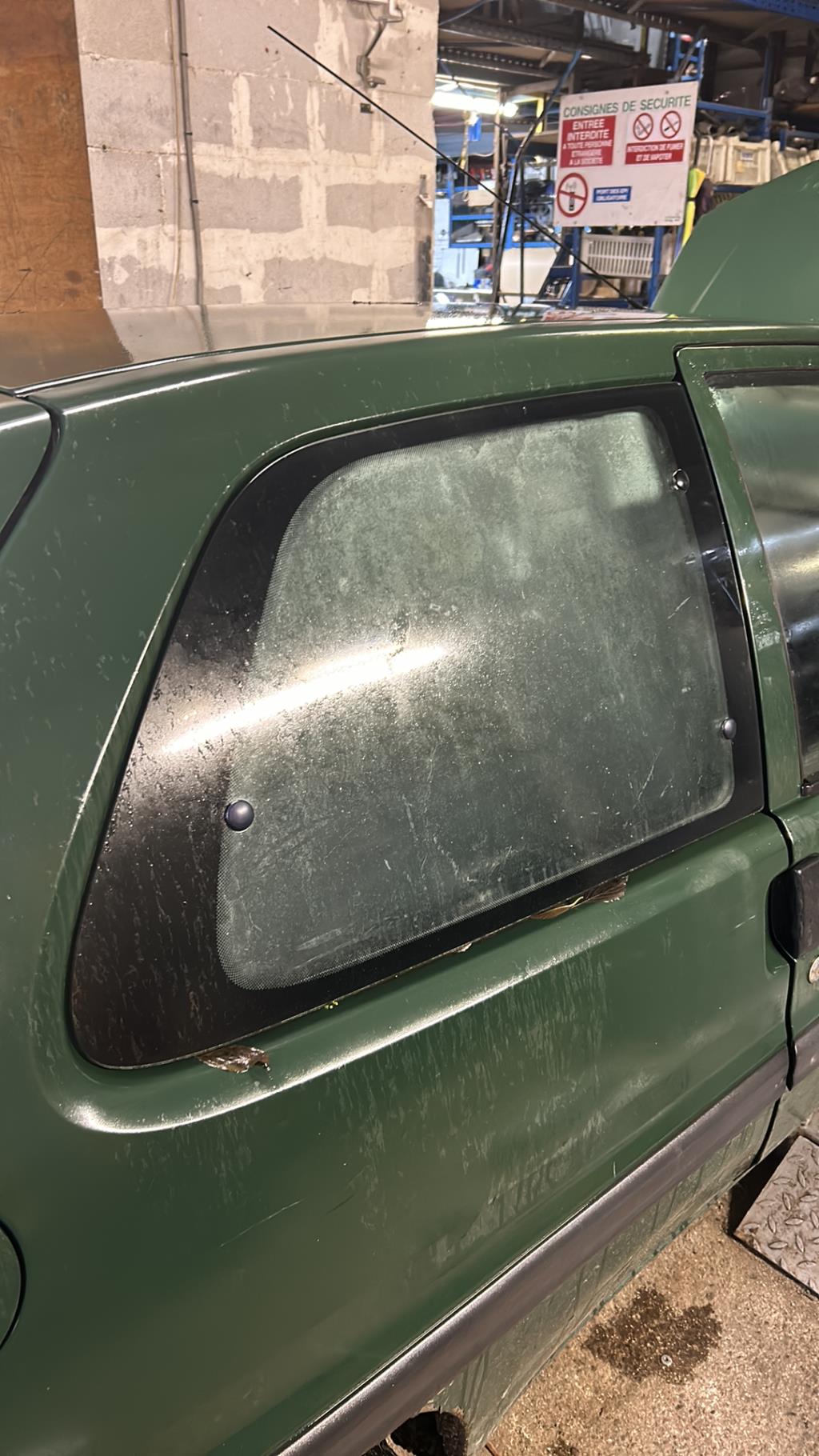 Ventanilla triangular trasera derecha CITROEN SAXO PHASE 2 Gasolina - 1