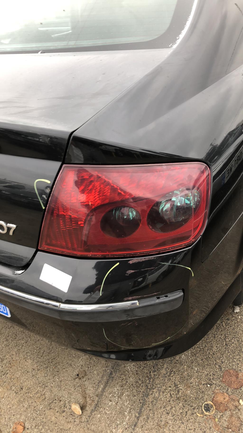 Fanale posteriore principale destro (luci) PEUGEOT 407 PHASE 1 Gasolina - 1