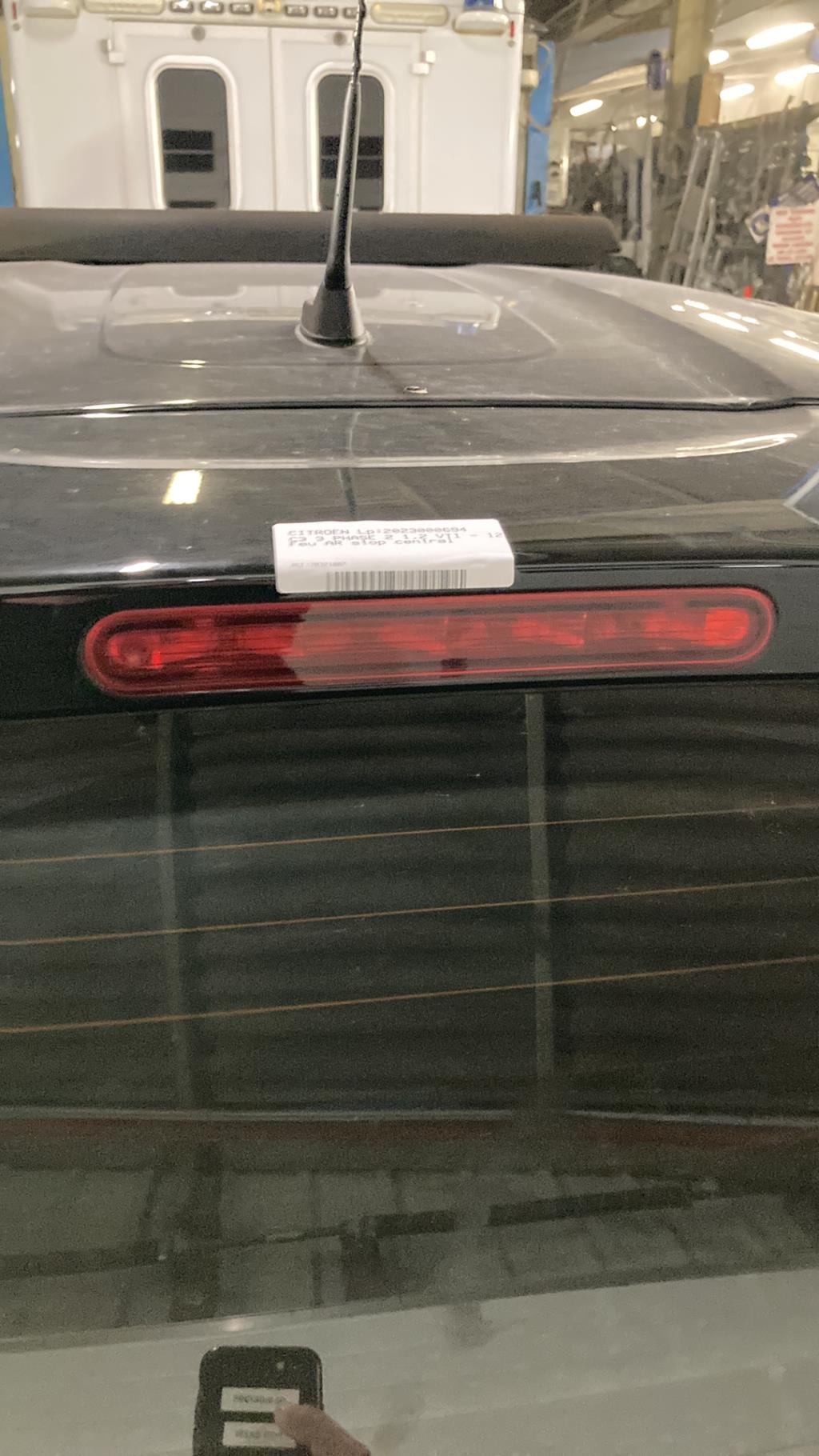 Feu arriere stop central CITROEN C3 3 PHASE 2 Essence - 1