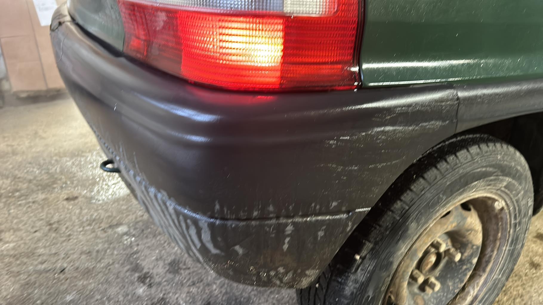 Paraurti posteriore CITROEN SAXO PHASE 2 Gasolina - 1
