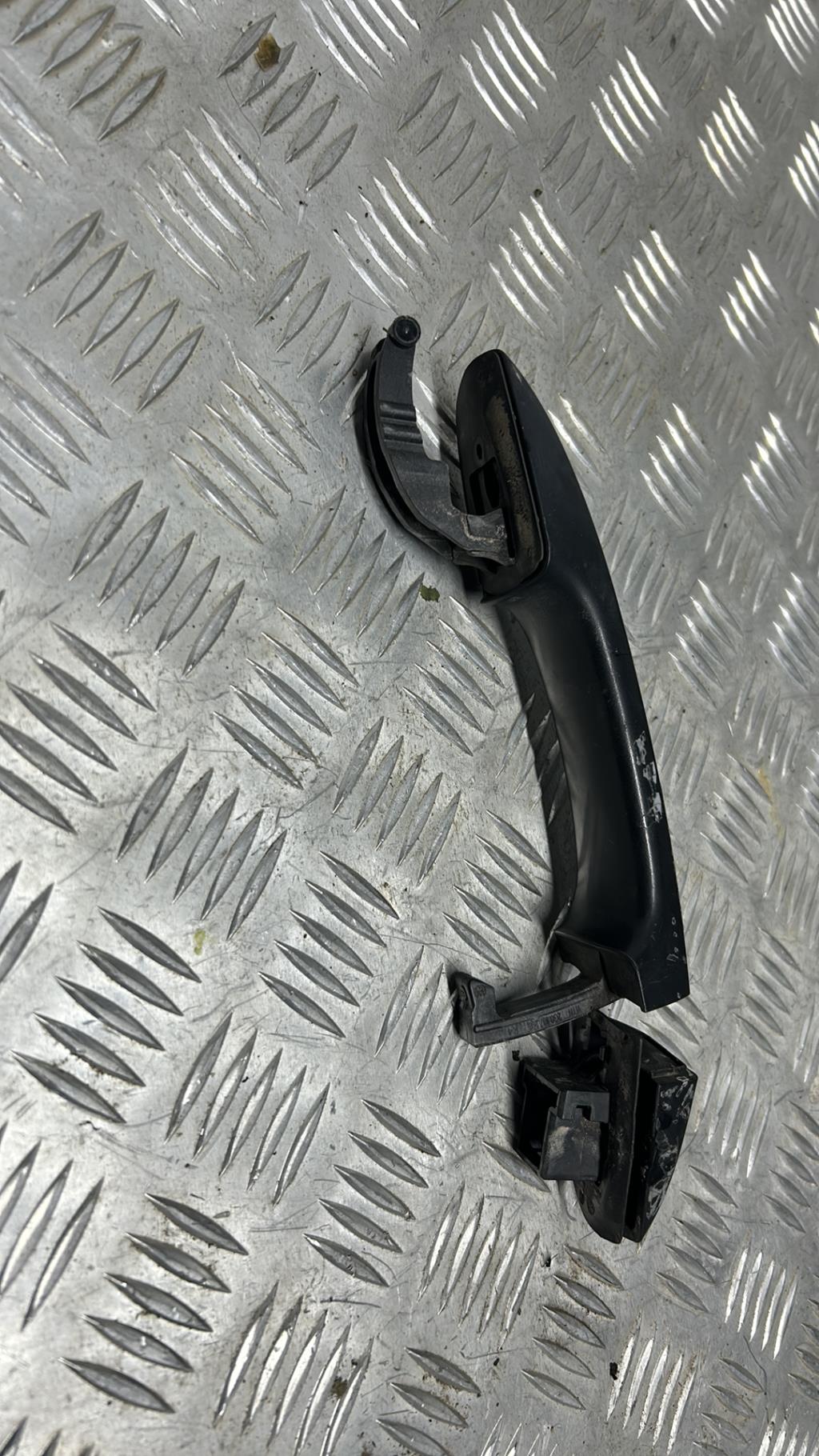 Maniglia portiera anteriore destra VOLKSWAGEN POLO 6  - 1