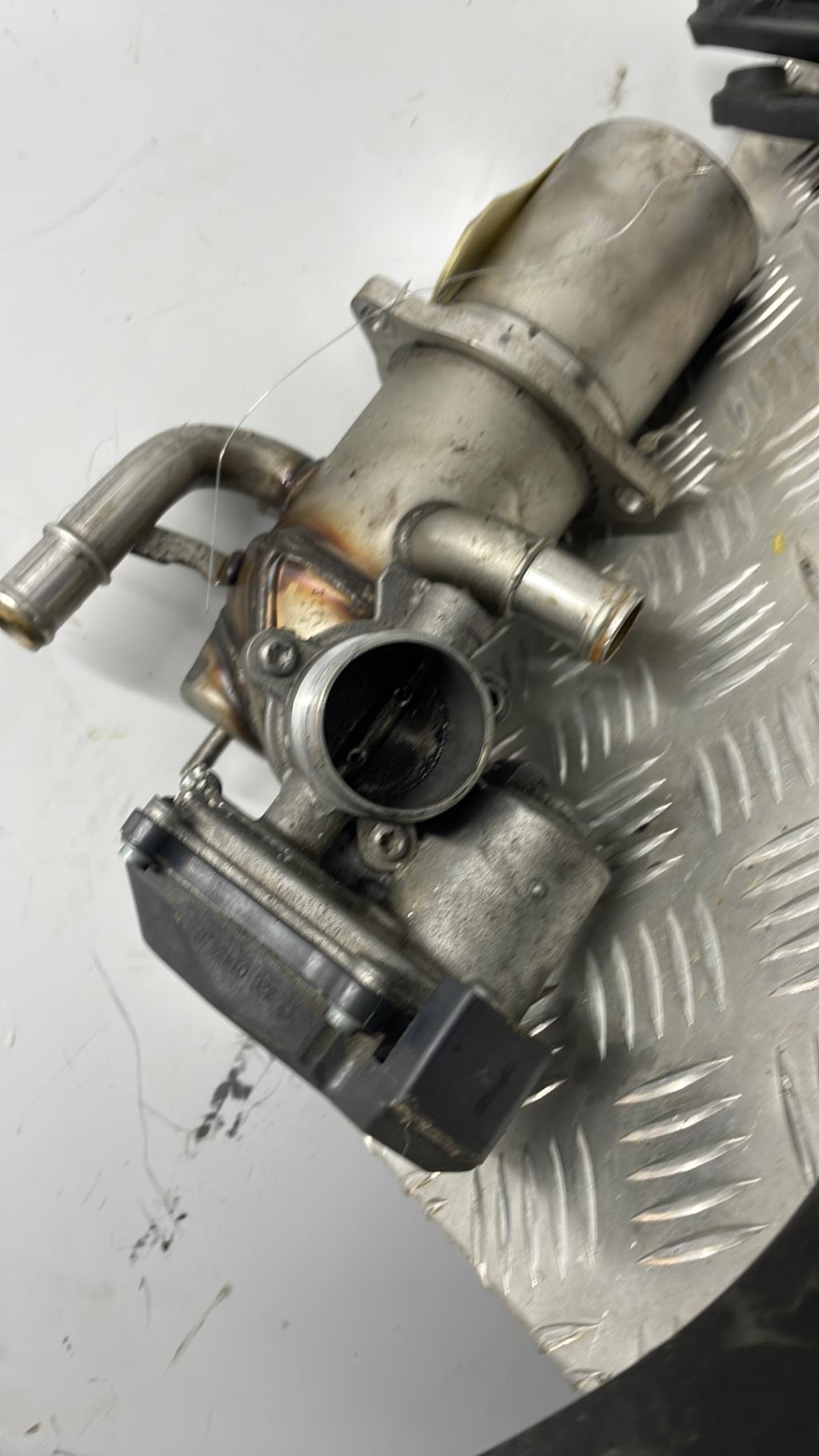 Vanne EGR AUDI A5 2 SPORTBACK PHASE 1 Diesel - 1