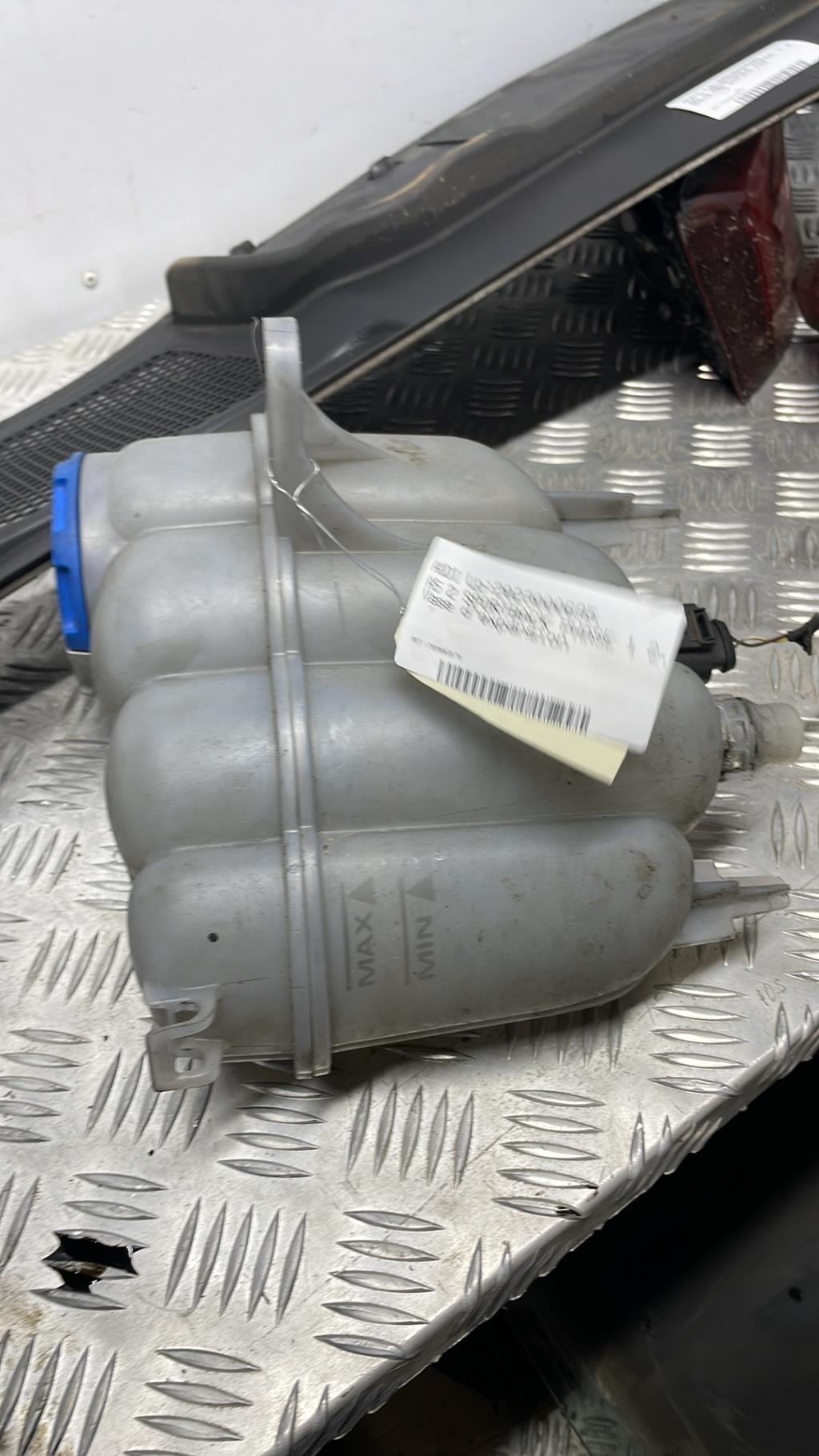 Vase d'expansion AUDI A5 2 SPORTBACK PHASE 1 Diesel - 1