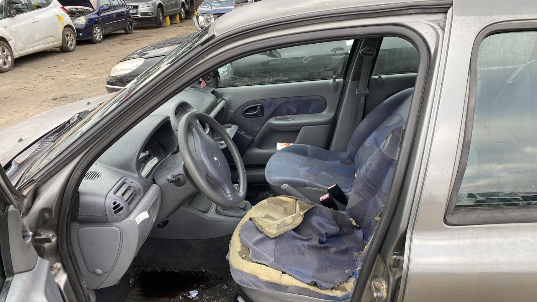 Volant RENAULT CLIO 2 PHASE 1 Diesel - 1