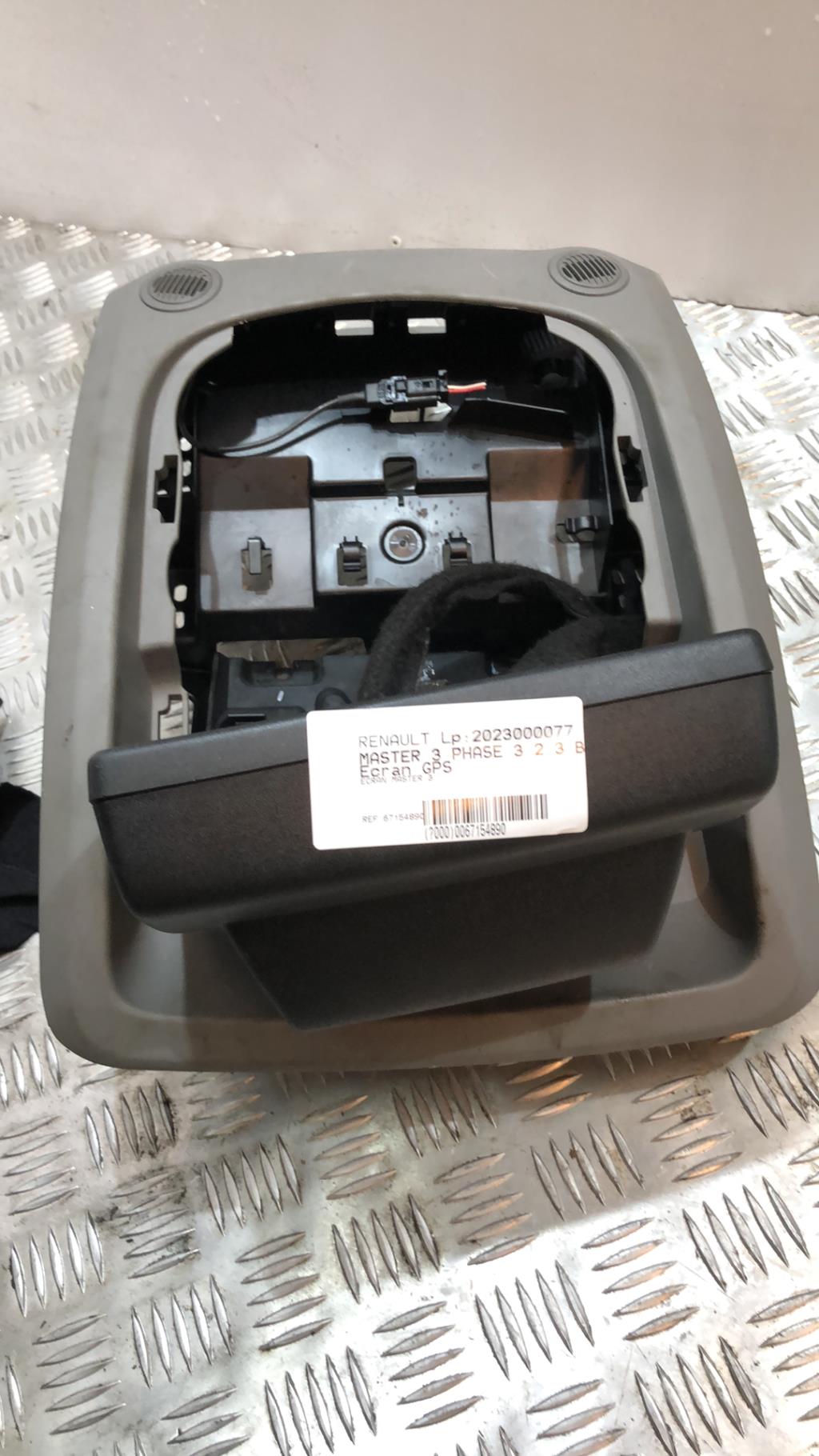Ecran GPS RENAULT MASTER 3 PHASE 3 Diesel - 1