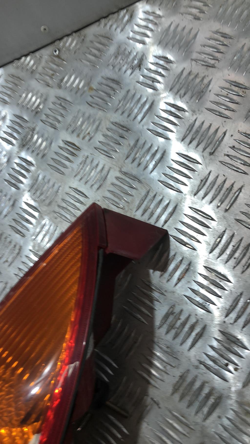 Fanale posteriore principale destro (luci) FORD FOCUS 1  - 1