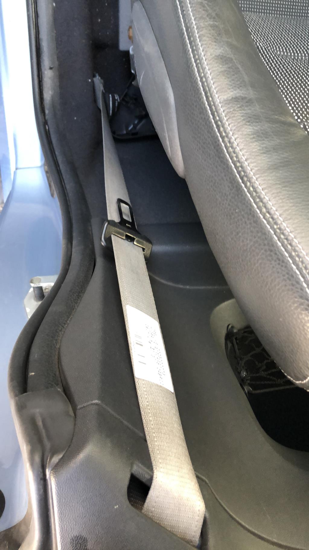 Cintura di sicurezza anteriore sinistra OPEL TIGRA 2 TWINTOP CABRIOLET Gasolina - 1