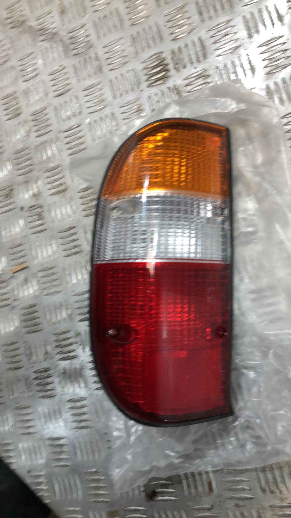 Fanale posteriore principale destro (luci) FORD RANGER 1  - 1