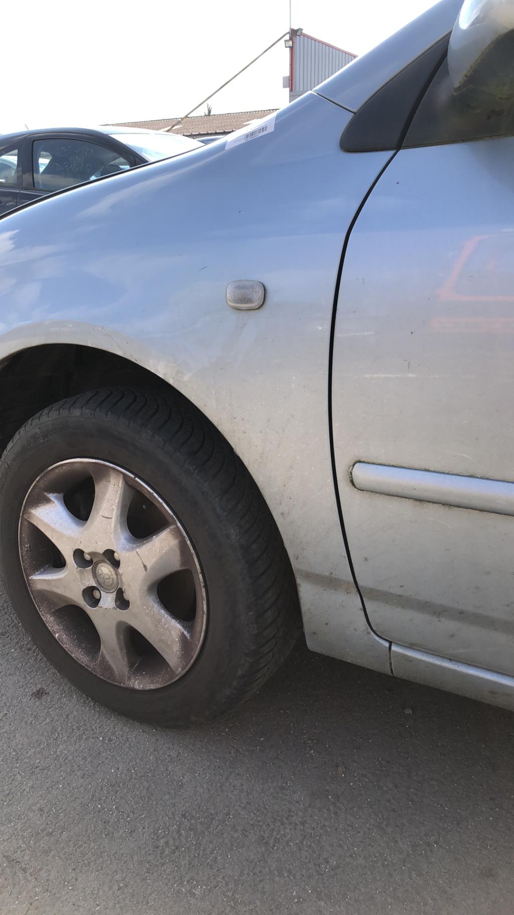 Parafango anteriore sinistro TOYOTA COROLLA 10 PHASE 2 Diésel - 1