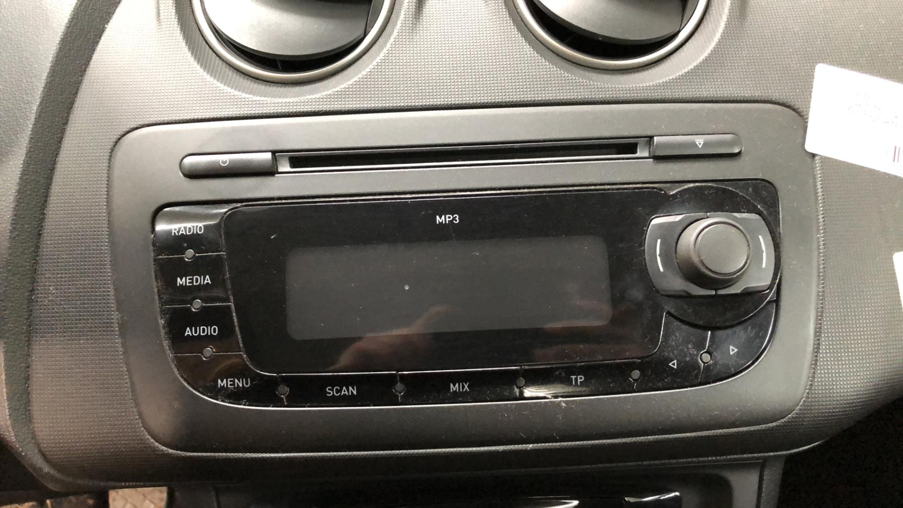 Autoradio originale SEAT IBIZA 4 PHASE 1 COUPE  - 1