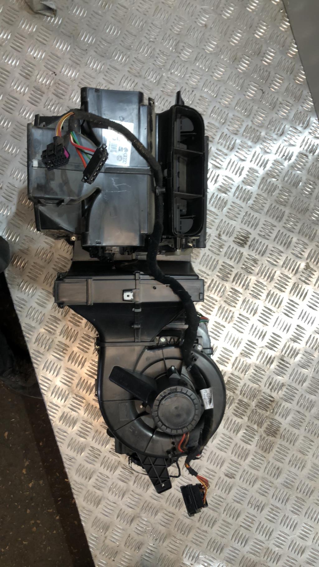 Blocco riscaldamento VOLKSWAGEN POLO 5 PHASE 1  - 1