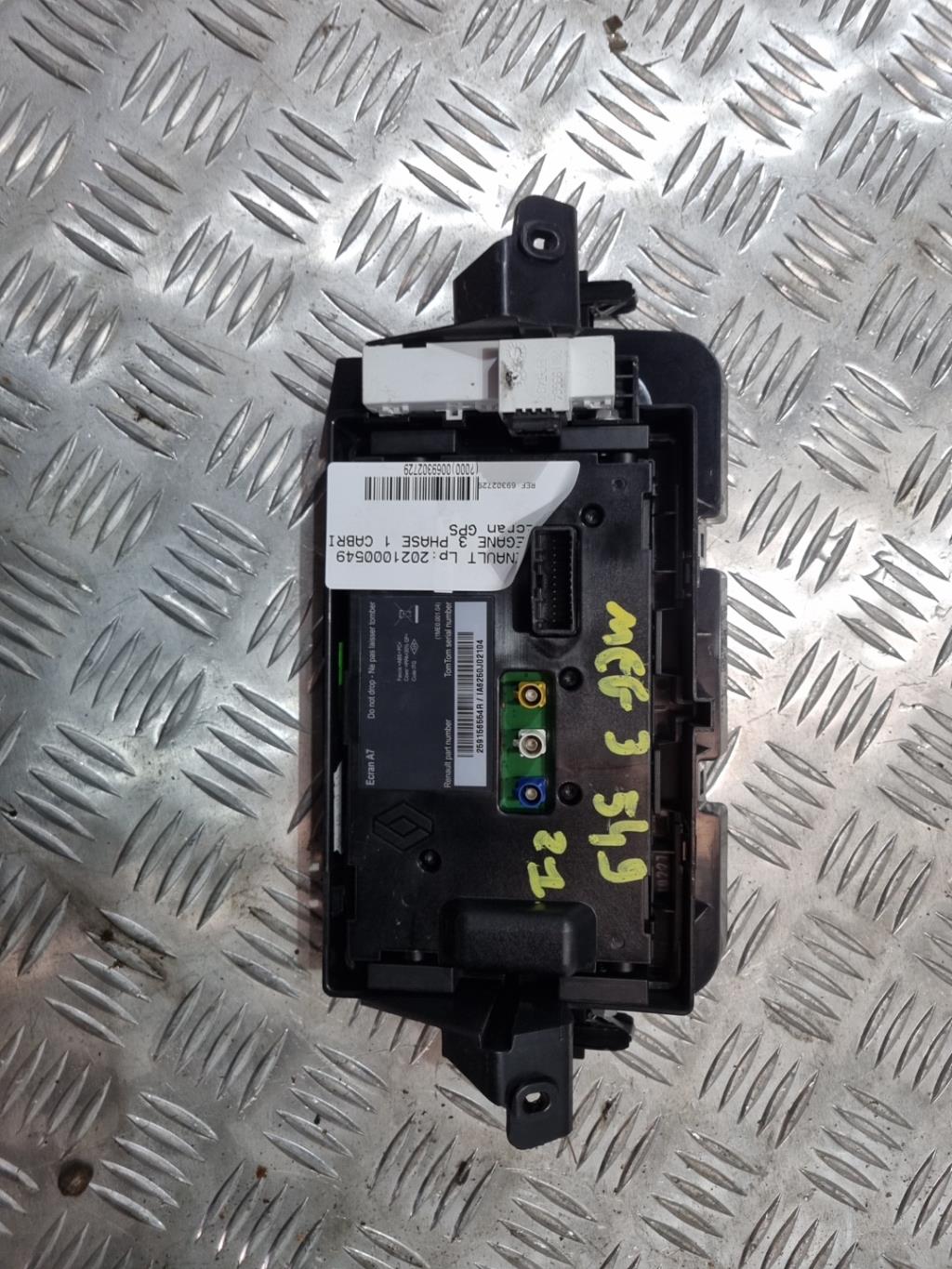 Ecran GPS RENAULT MEGANE 3 PHASE 1 CABRIOLET  - 1