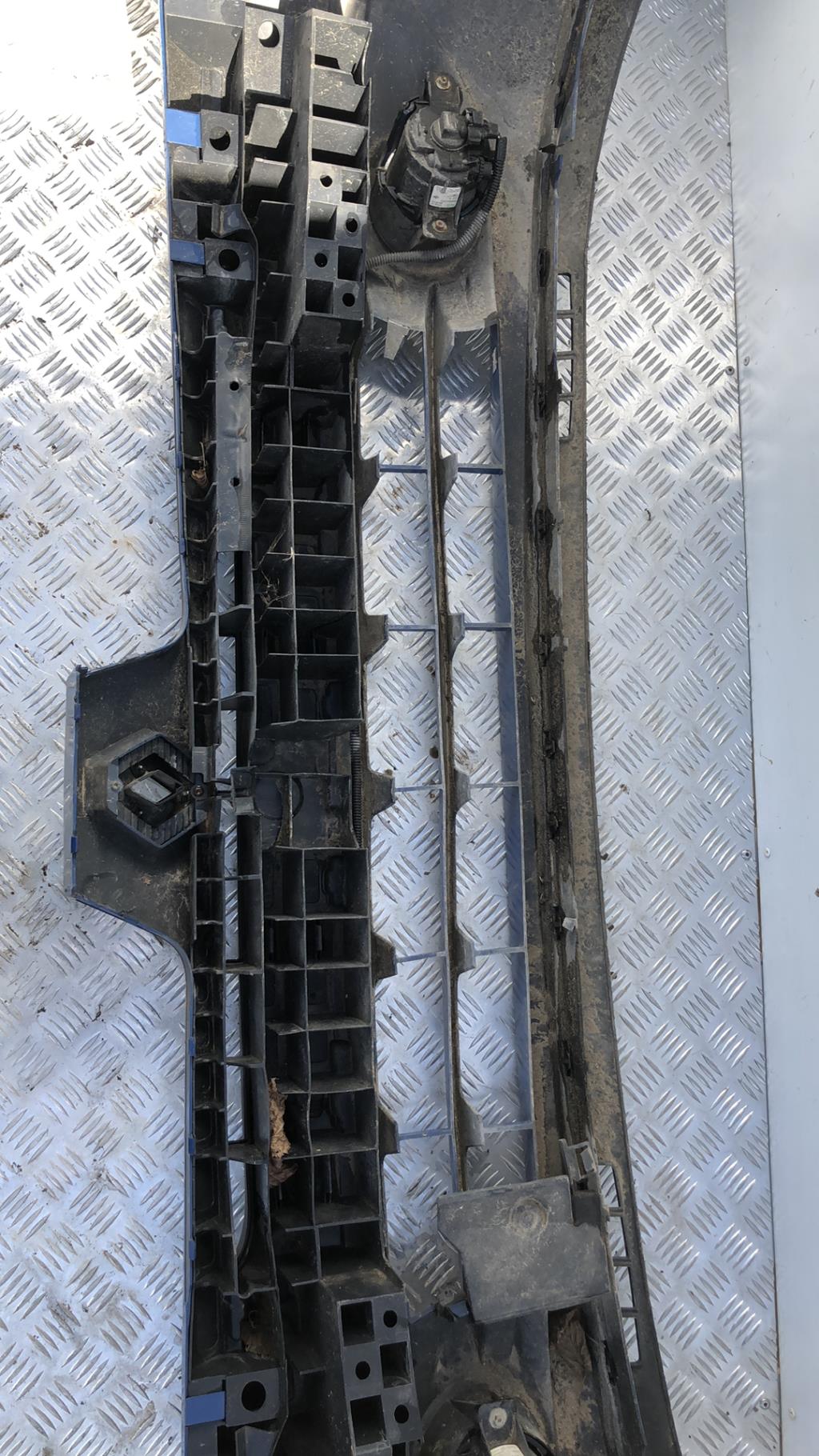 Paraurti anteriore RENAULT CLIO 2 PHASE 2  - 1