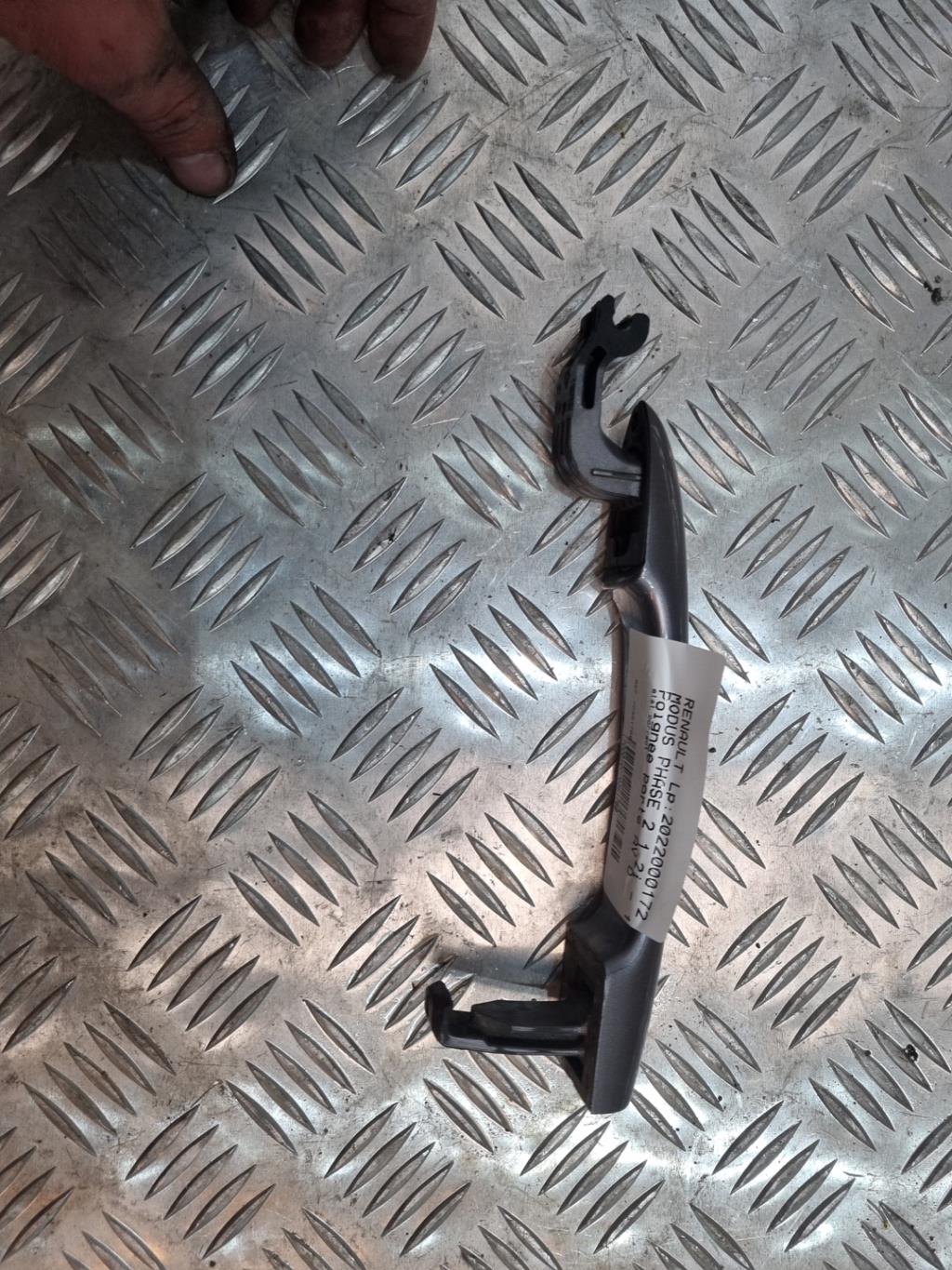 Poignee porte avant droit RENAULT MODUS PHASE 2 Essence - 1