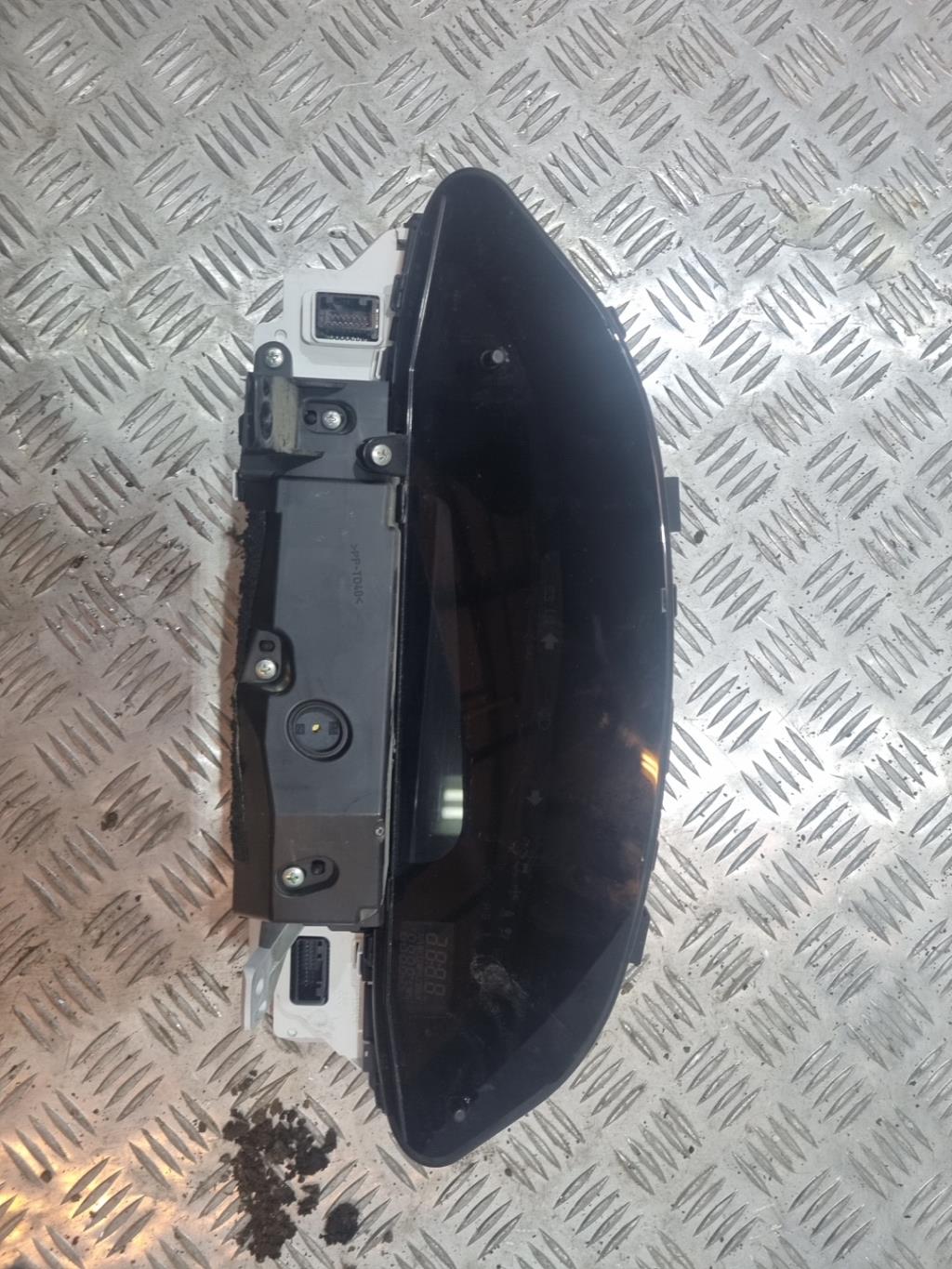Compteur TOYOTA YARIS 2 PHASE 1  - 1